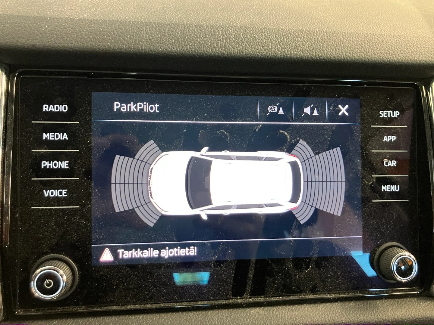 Car Image - 5DtuxscPTD3RSYUuevn1hH