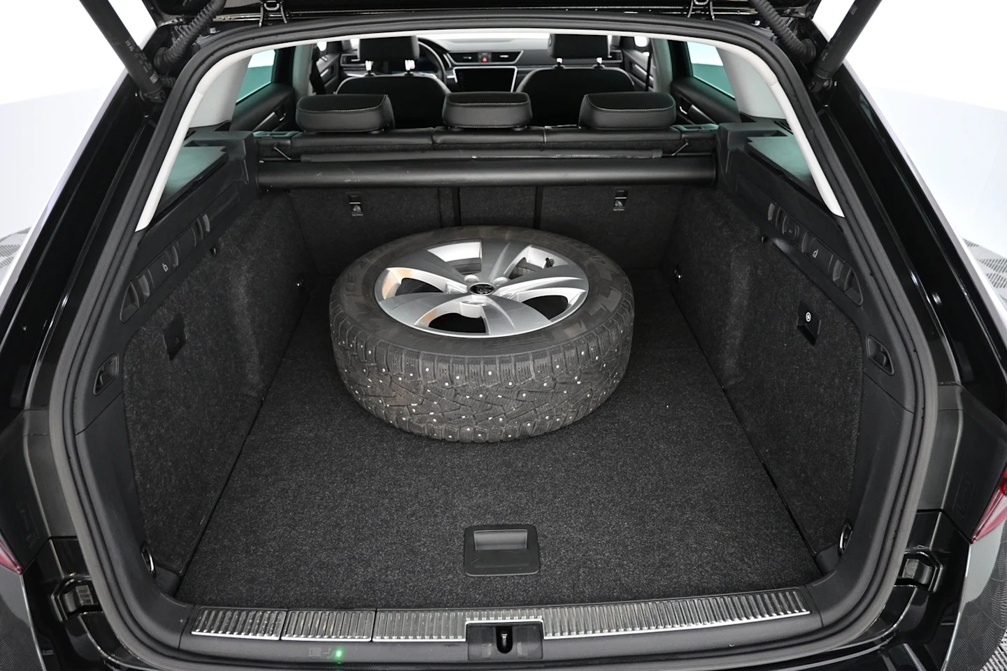 Car Image - 6q2Gvwu9dlnFDJctPHZM3K