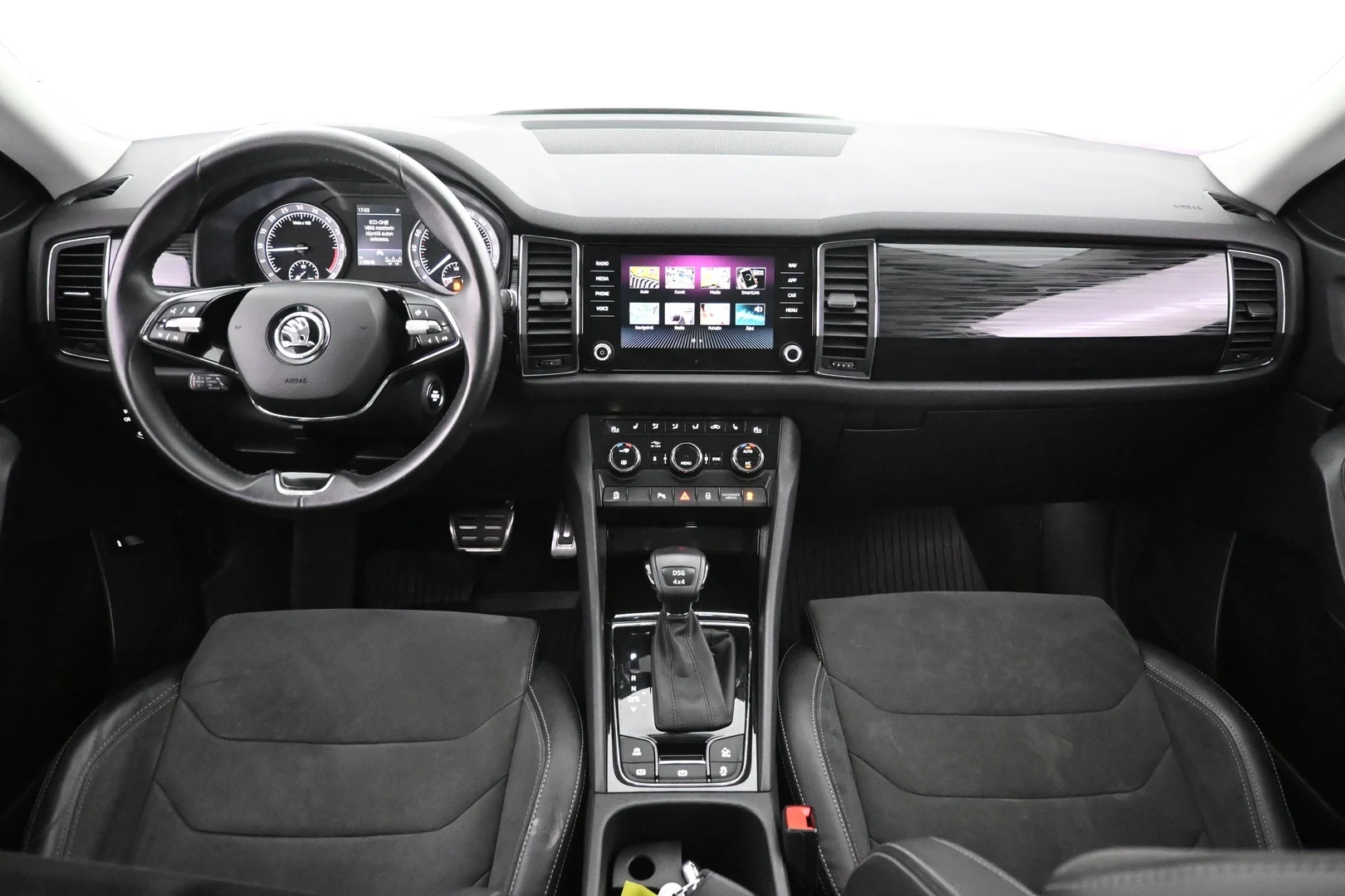Car Image - 3nx2S78ilQhl3rLAELbaHH