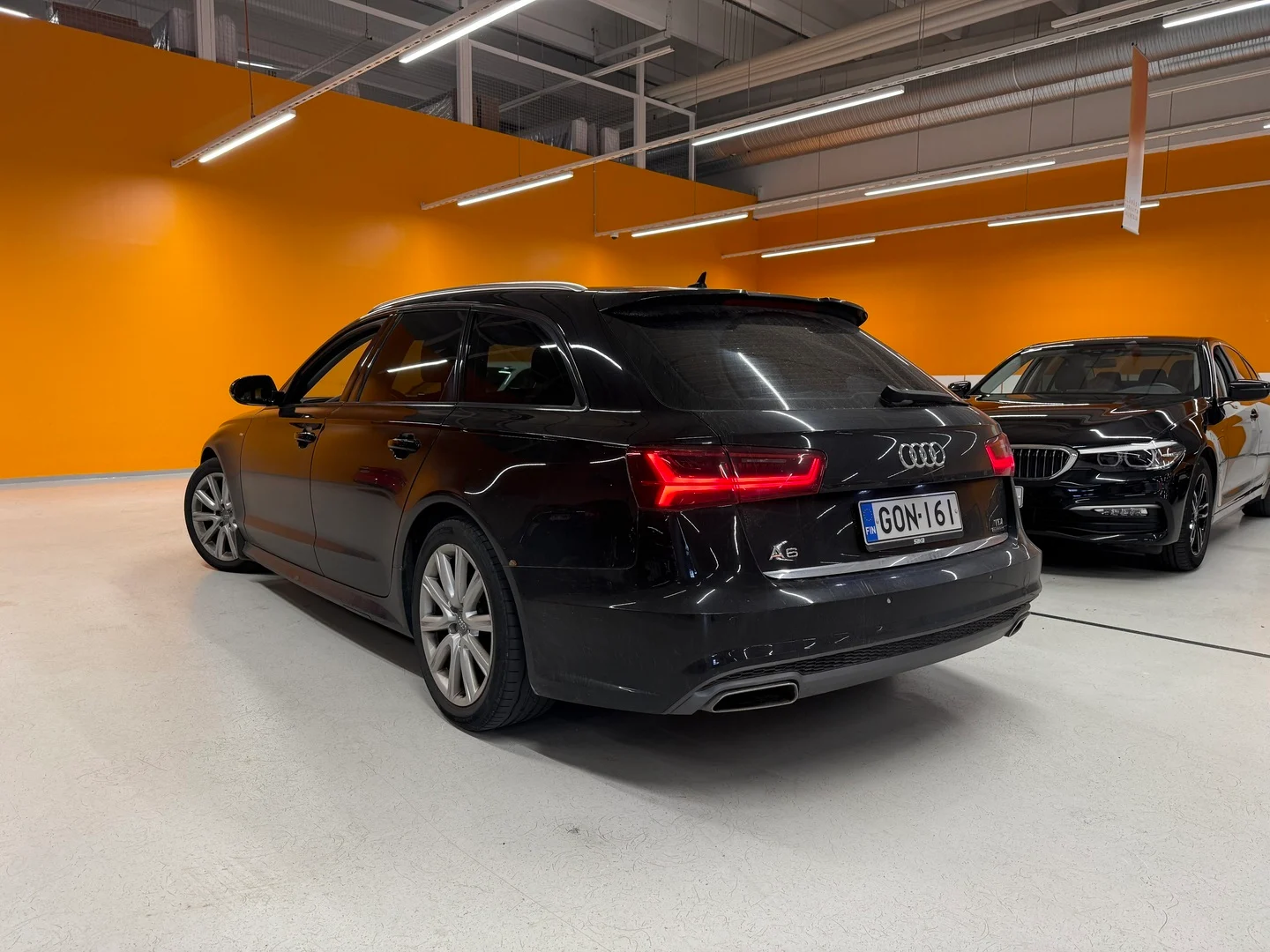 Car Image - 37jZzAKUCjlDXr88qj3yeQ