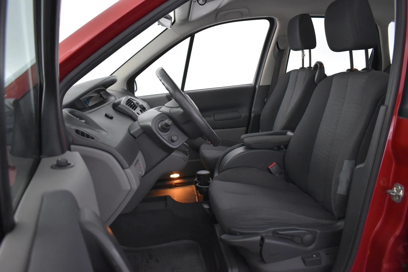Car Image - 2G0dqayWAmOMeDtf9bNCxf