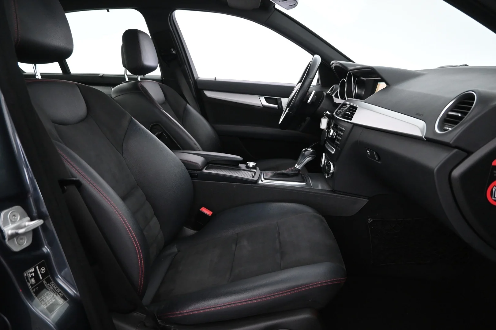 Car Image - 7kzr8h25qRHiQ0kLACxdVN