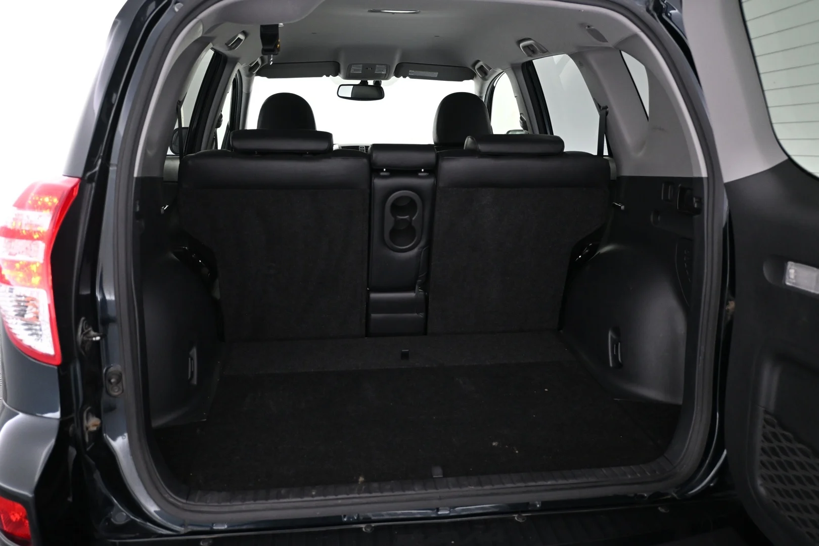 Car Image - 2ACG5E5Jp1gQSAOSYK8VVd