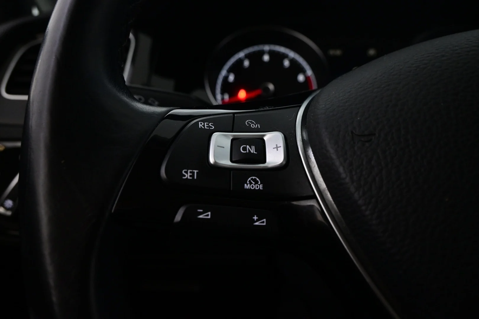 Car Image - 4LTgE7eV4PO4Hd19Tus1i3