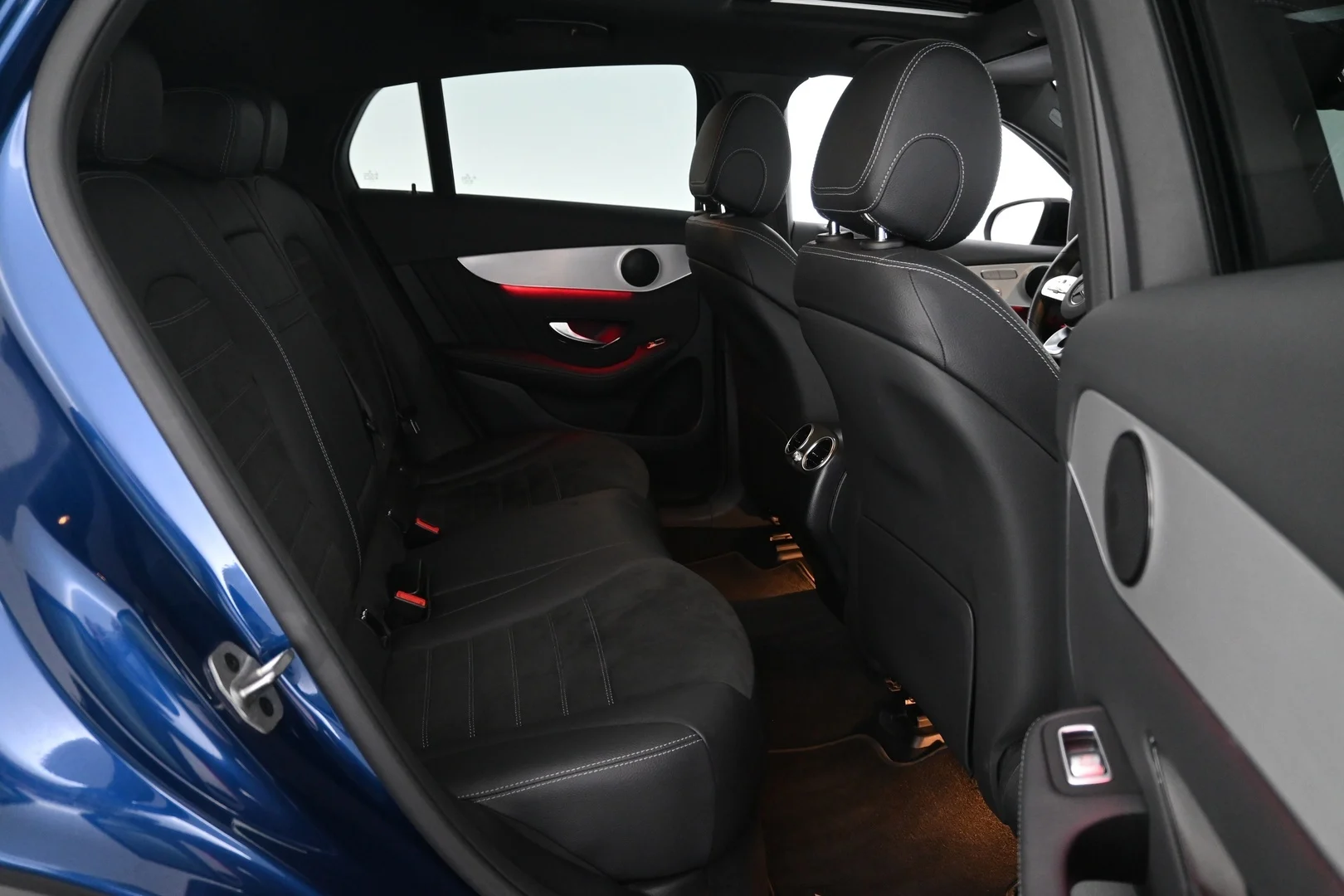 Car Image - 4Z9x4abC9ehfiz4KKW4k3u