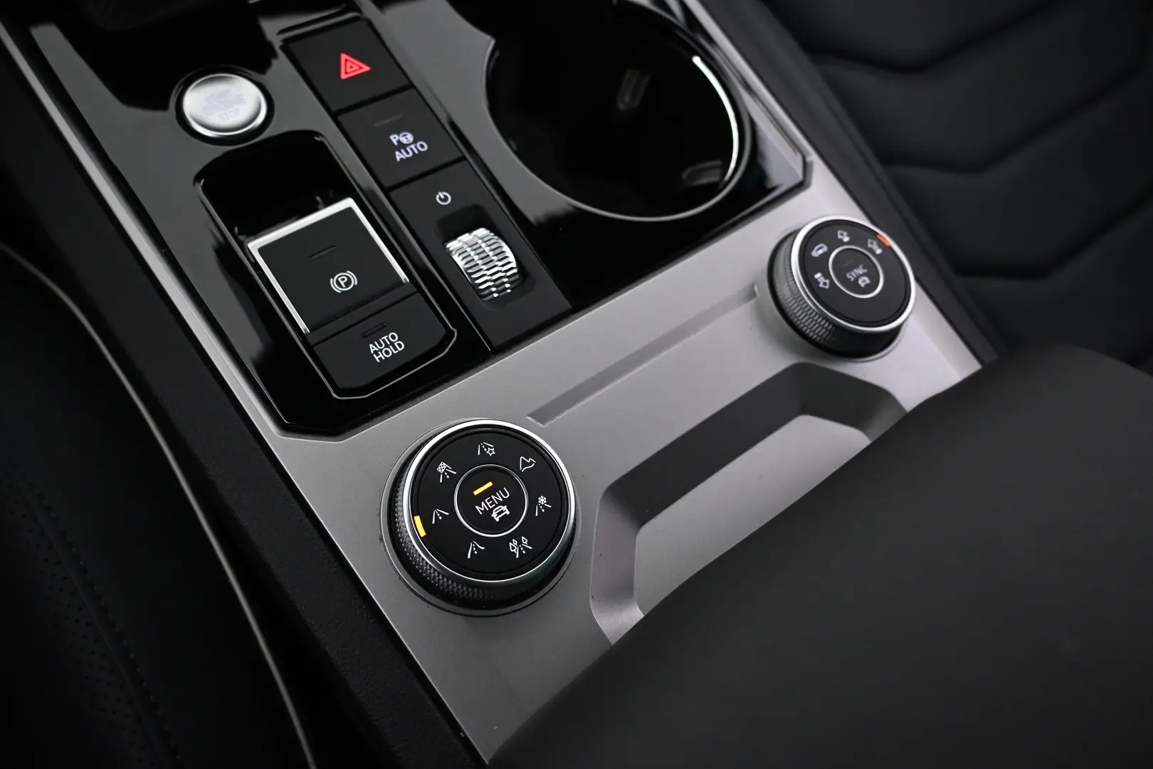 Car Image - VgwG6ftJMemCvlh02lpRV