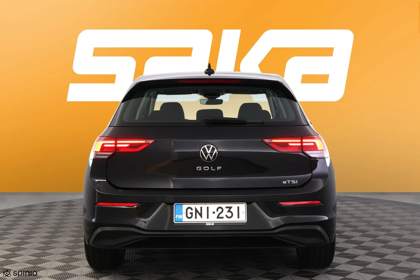 Car Image - ekkYfUiBvJ7kEFcOSOAgn