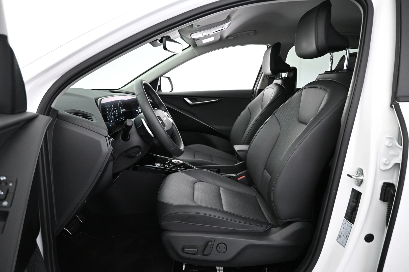 Car Image - qcALxBQxuk0AY1YPKgTD2