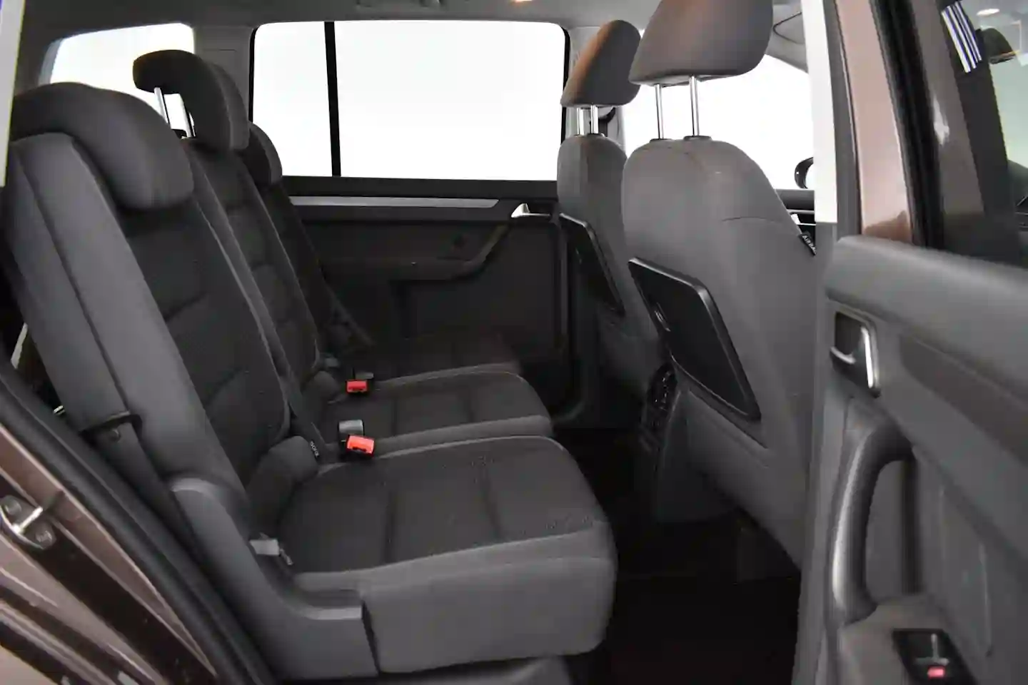 Car Image - 4nSPRrwj5JGnc6v37TbOy4