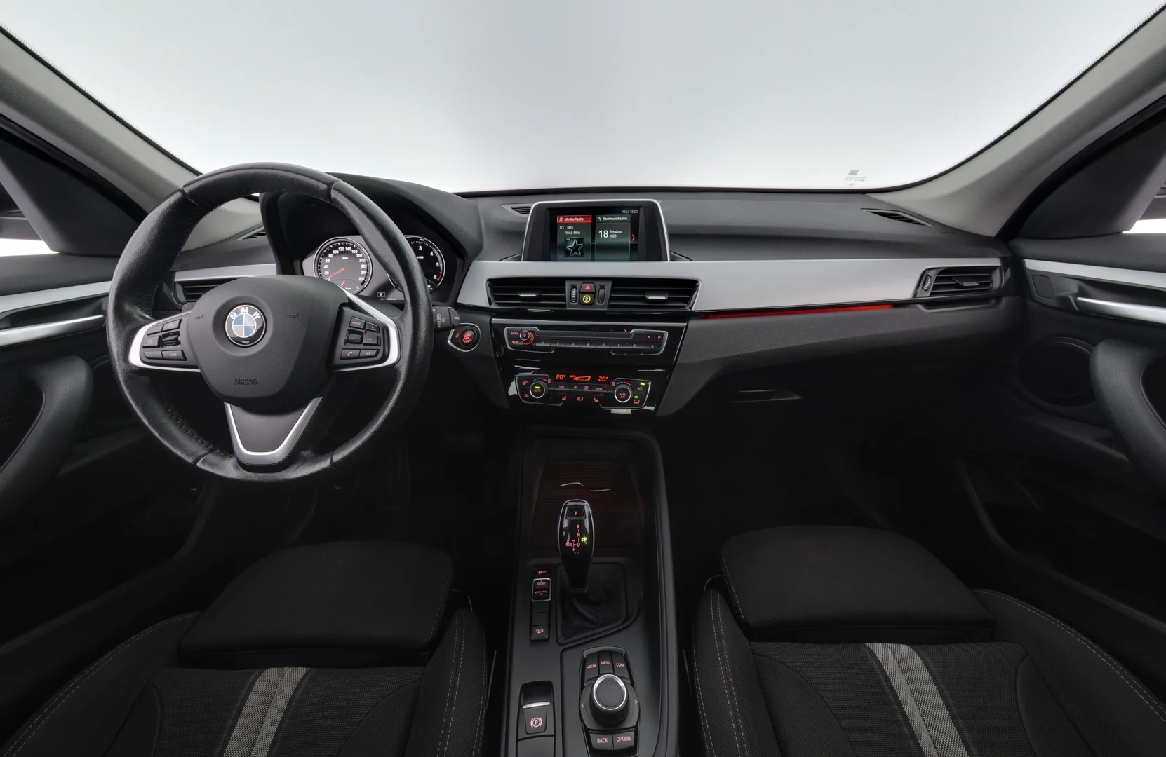 Car Image - 3HPeL0j7Lu4GxD6SfaCUFb