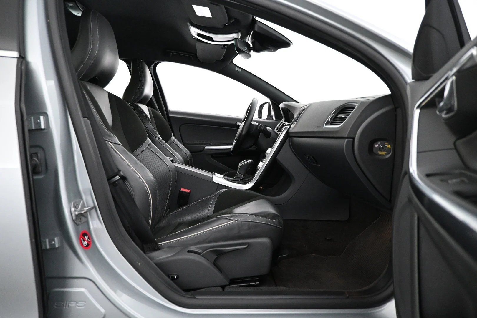 Car Image - 6LjwmrkvvGPUgtVs213JVe
