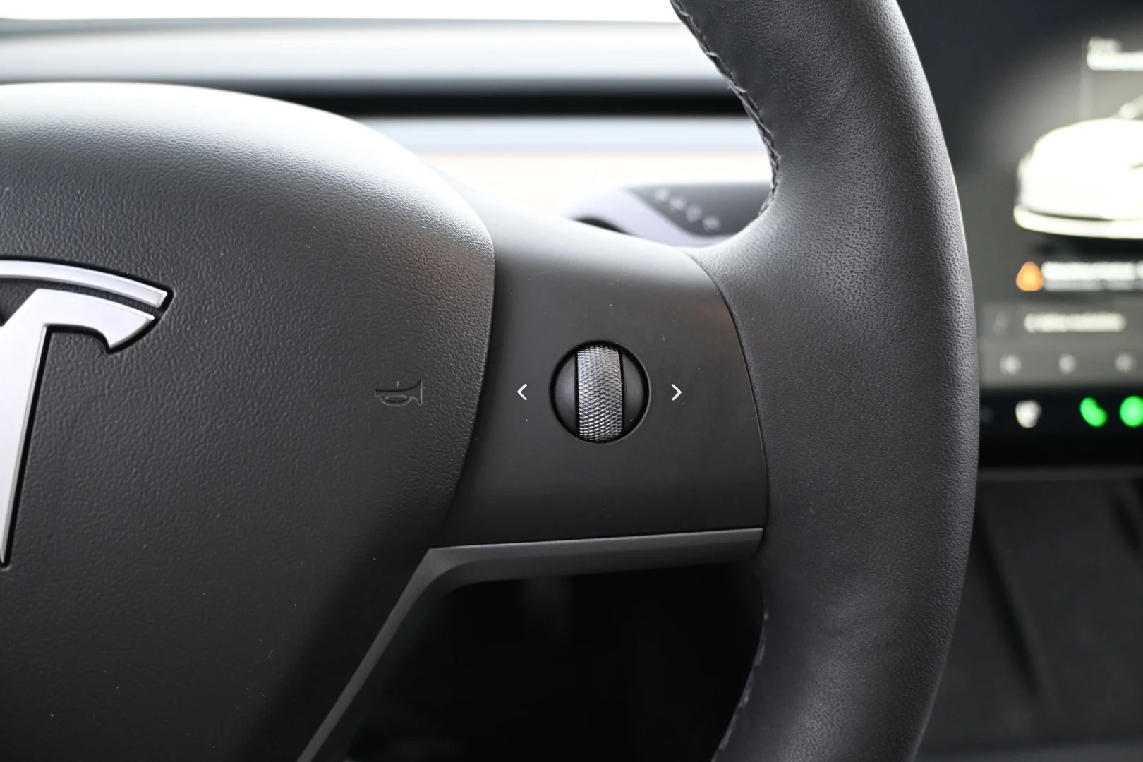 Car Image - 5aBGT9BTOjp2AeQ6bIhmL0