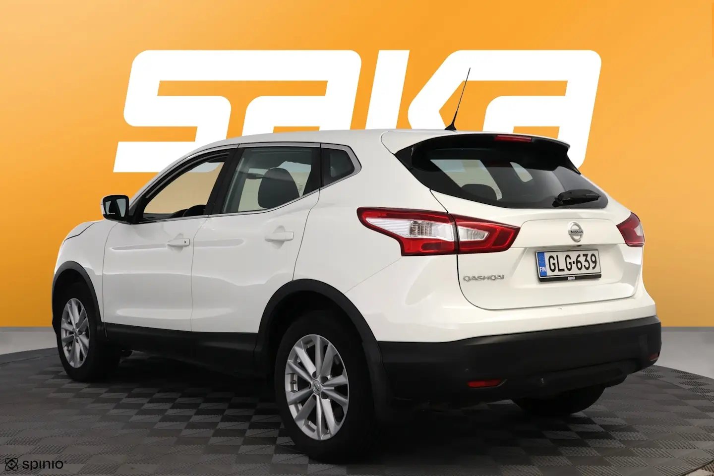 Car Image - 1hKwCaj7XqobHRn7uPAZNI