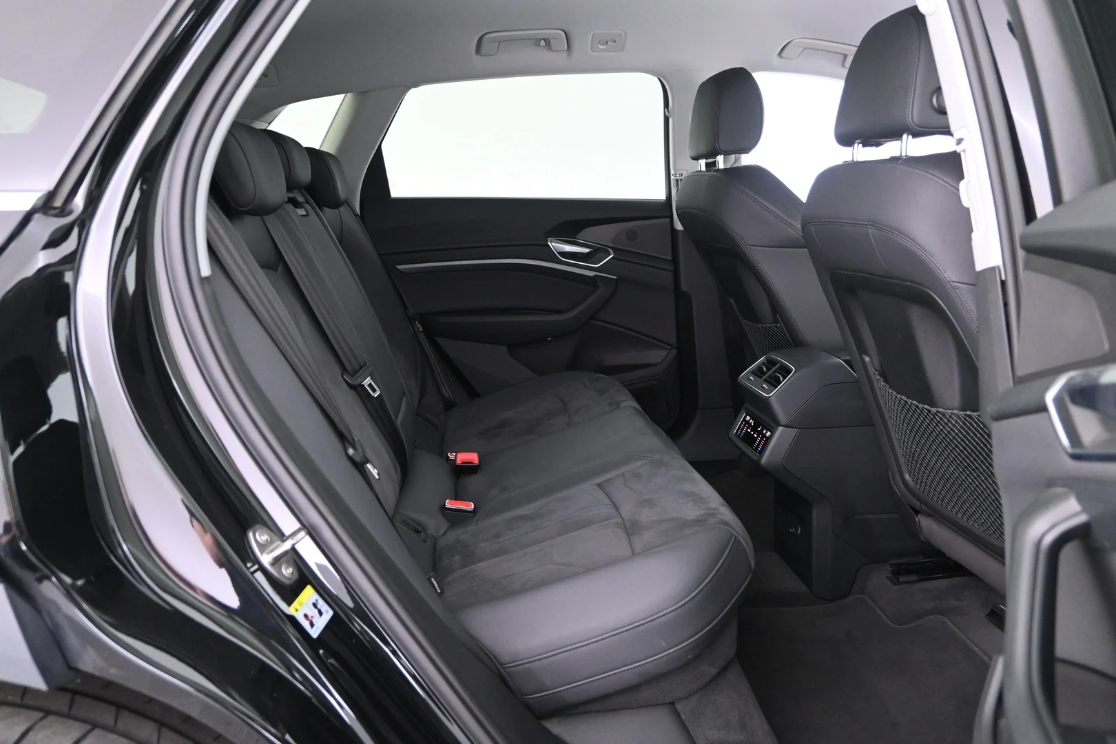 Car Image - 1wdmTNDQZk2ScWFBRlxcrU