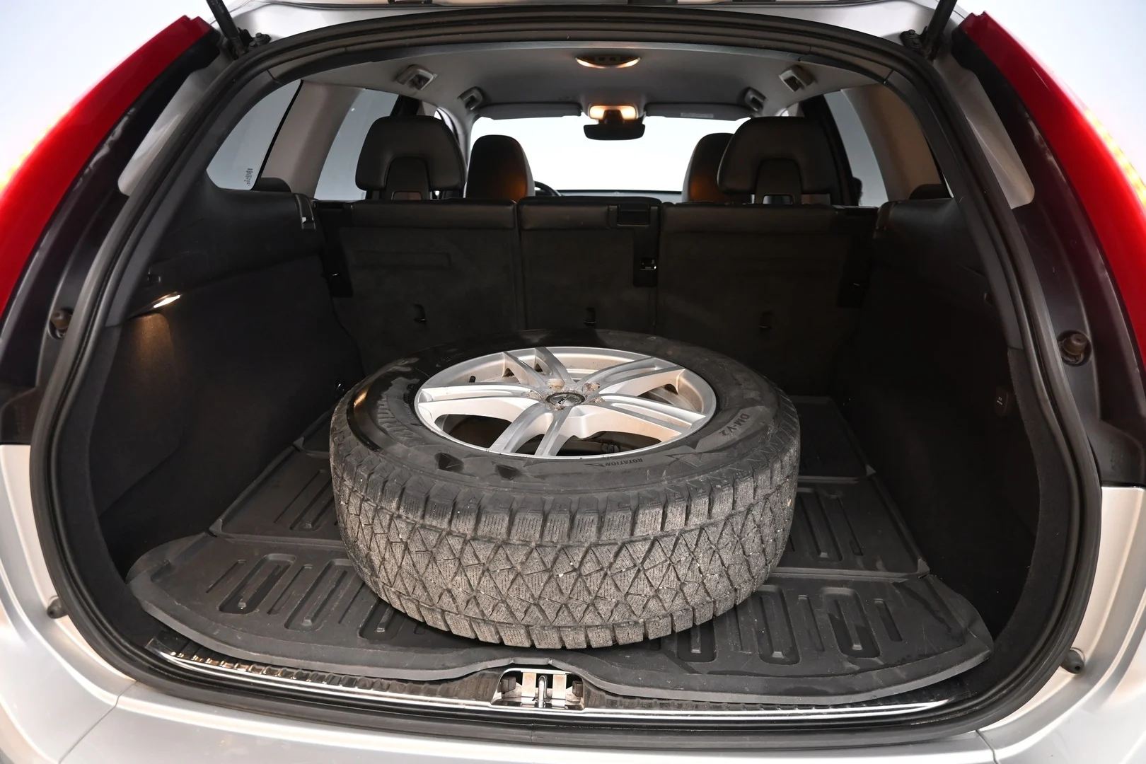 Car Image - 1MmKcRnWX9leAZVhRNl5sS