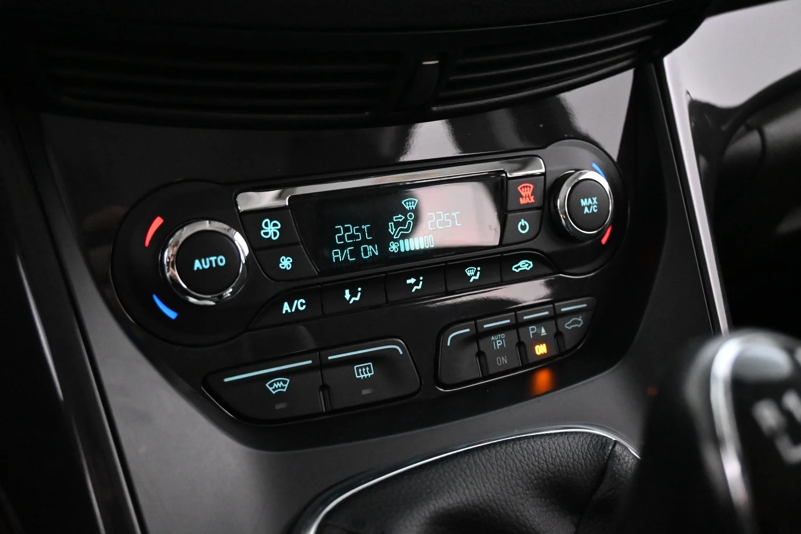 Car Image - 5p5YrHhzIvAyX0lnjOgKRF