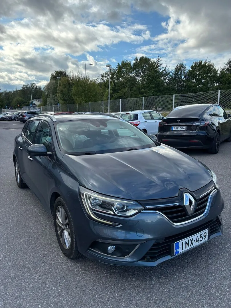 Car Image - cToLRO9TowNAZQPFkeWYr
