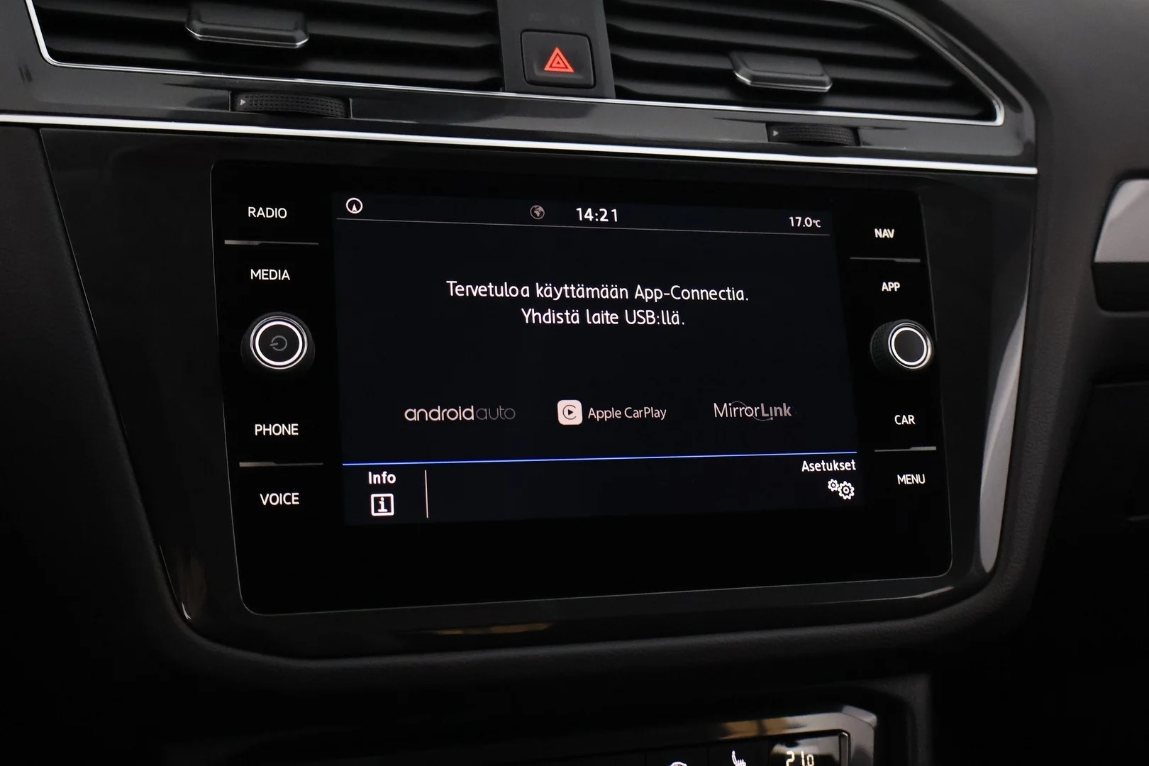 Car Image - 5k3LdbnYwJOQHCjvZtarVJ