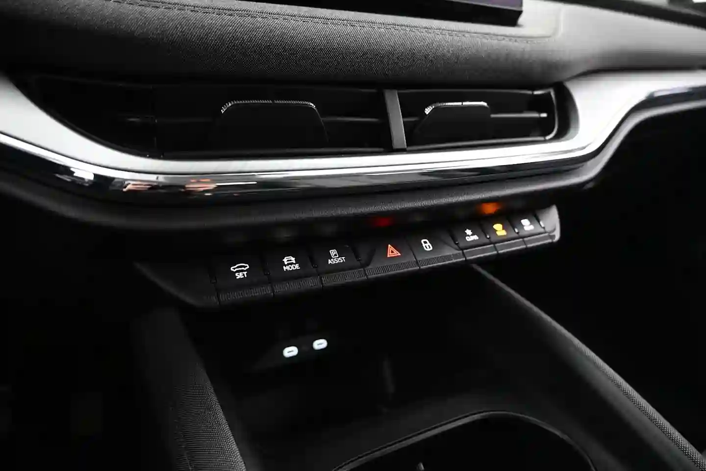 Car Image - 1PSX3bi7CgrENQ50aSfcQr