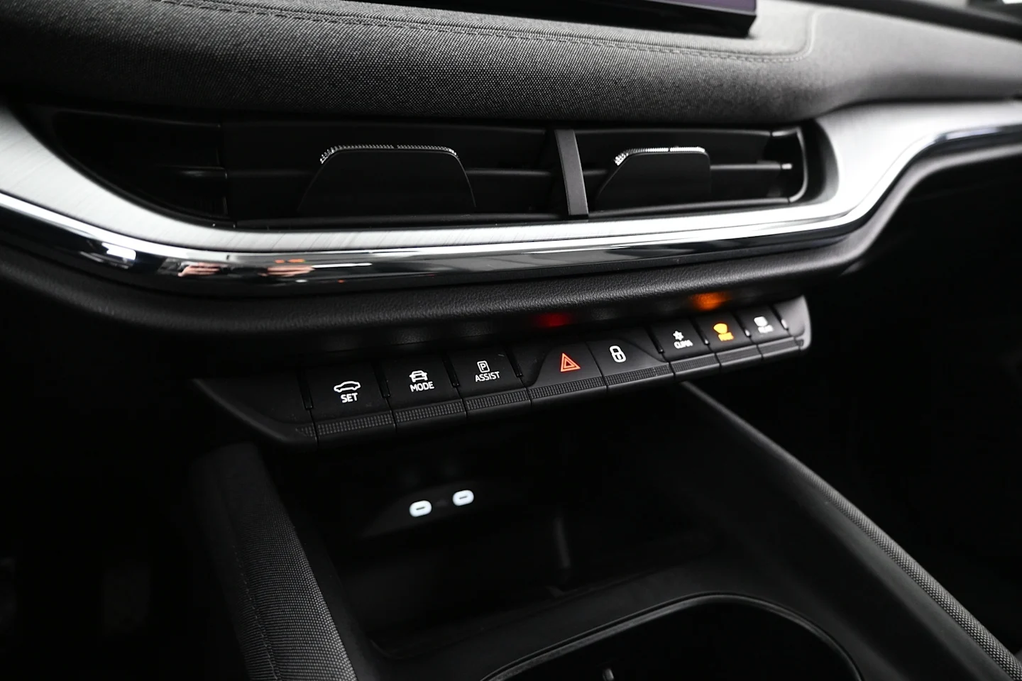 Car Image - 1PSX3bi7CgrENQ50aSfcQr