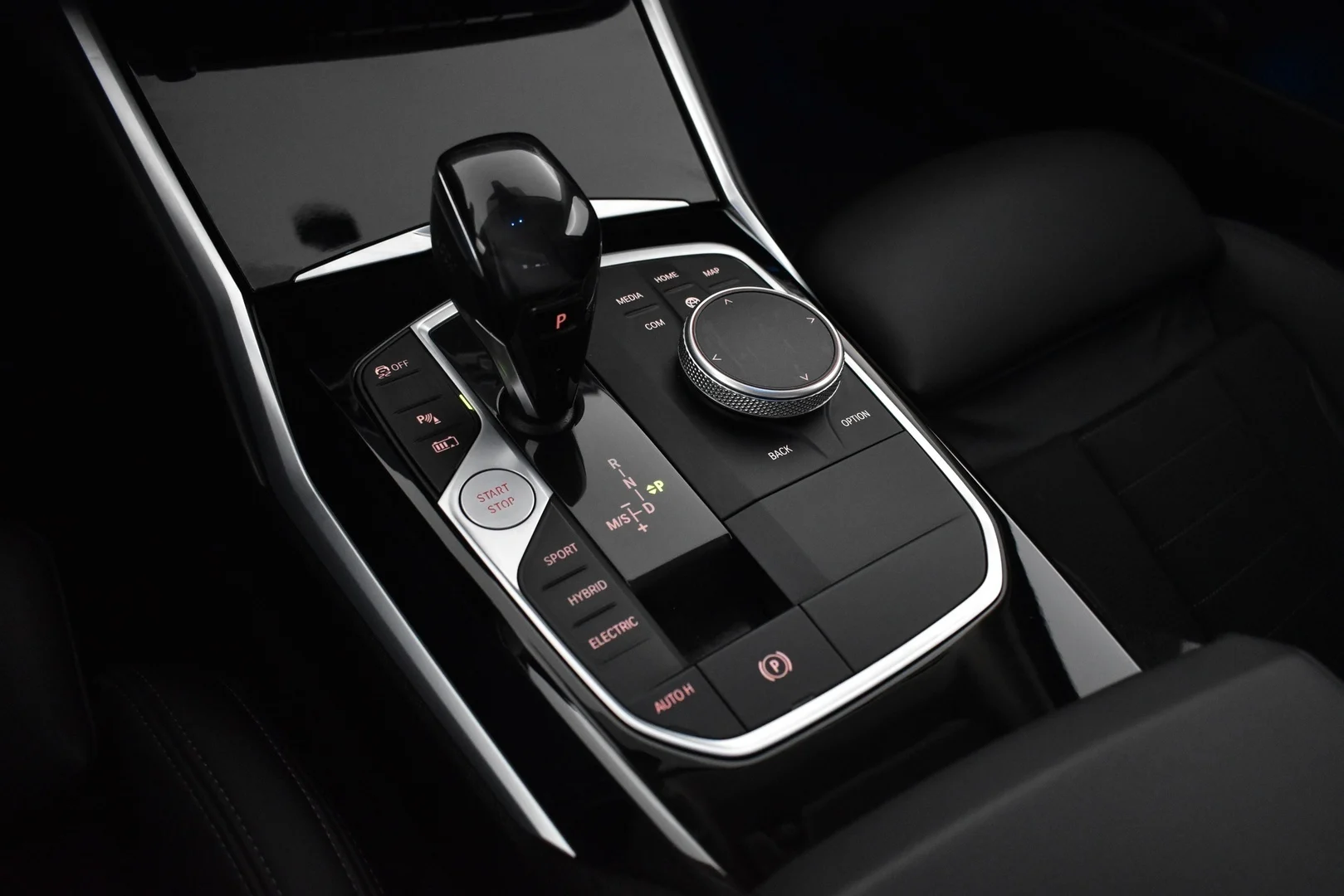 Car Image - 56ZGizKLMjT8kW42Zt5qYj