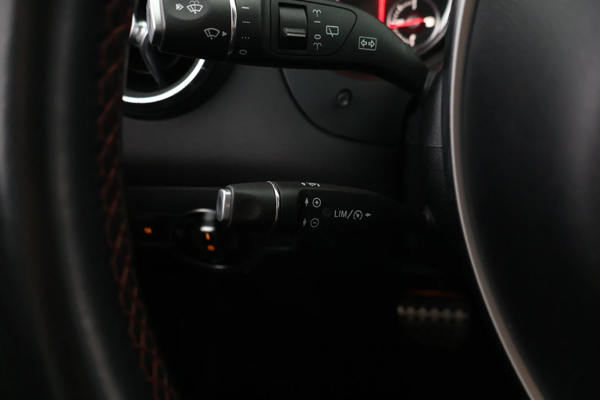 Car Image - 4sfT0wTEpKyYtcRwH9qccb