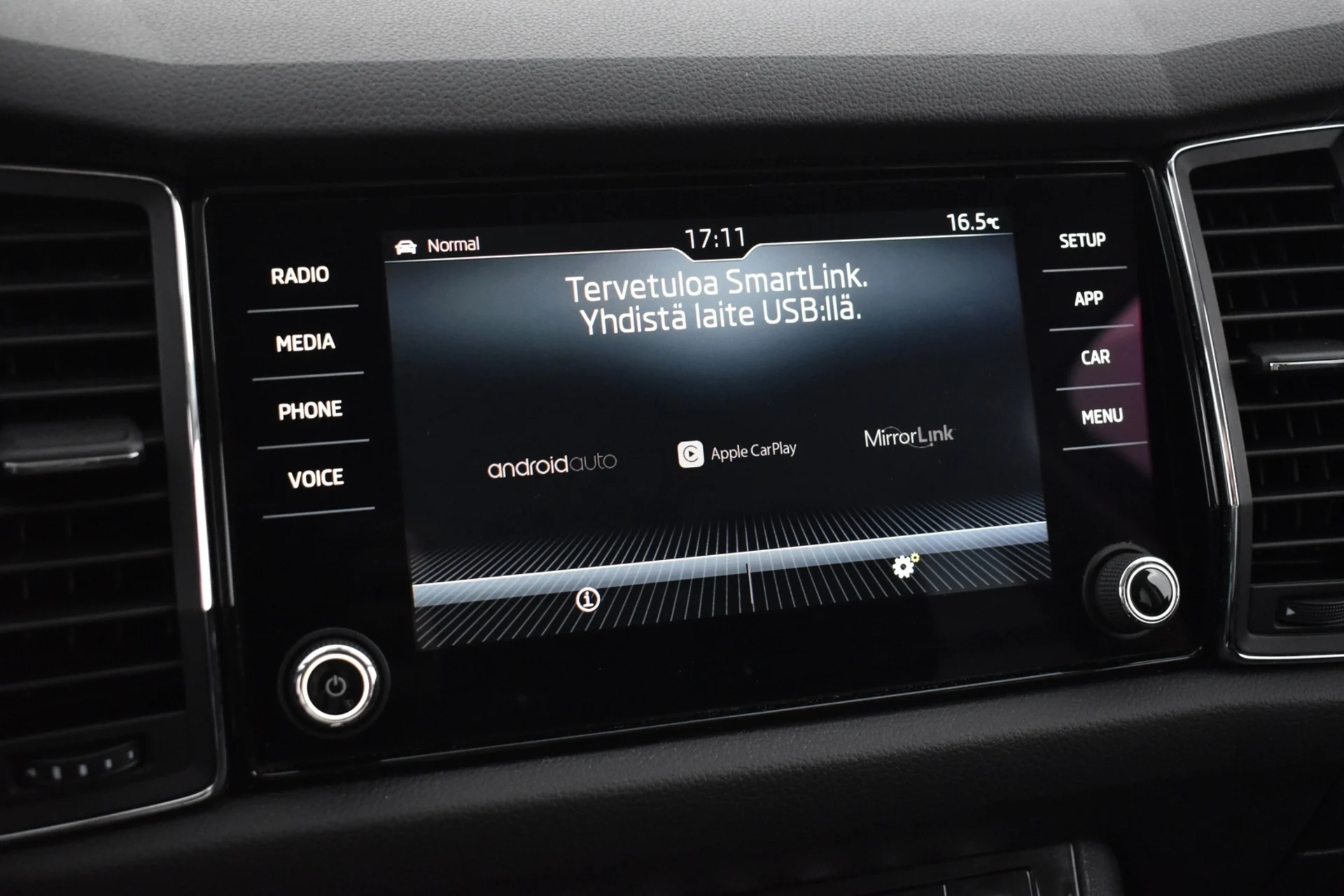 Car Image - 1LNWExdKiV3LTYqpGiTpAT