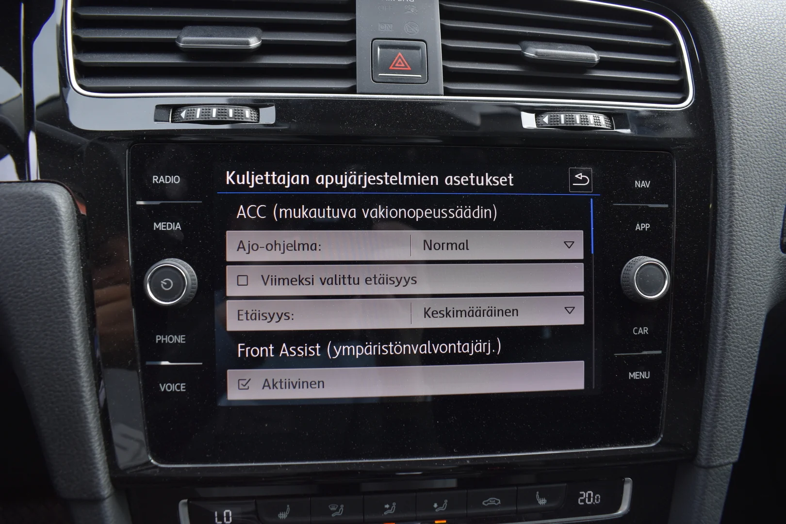 Car Image - 6nNC8utUufHmSb8TtMolmN