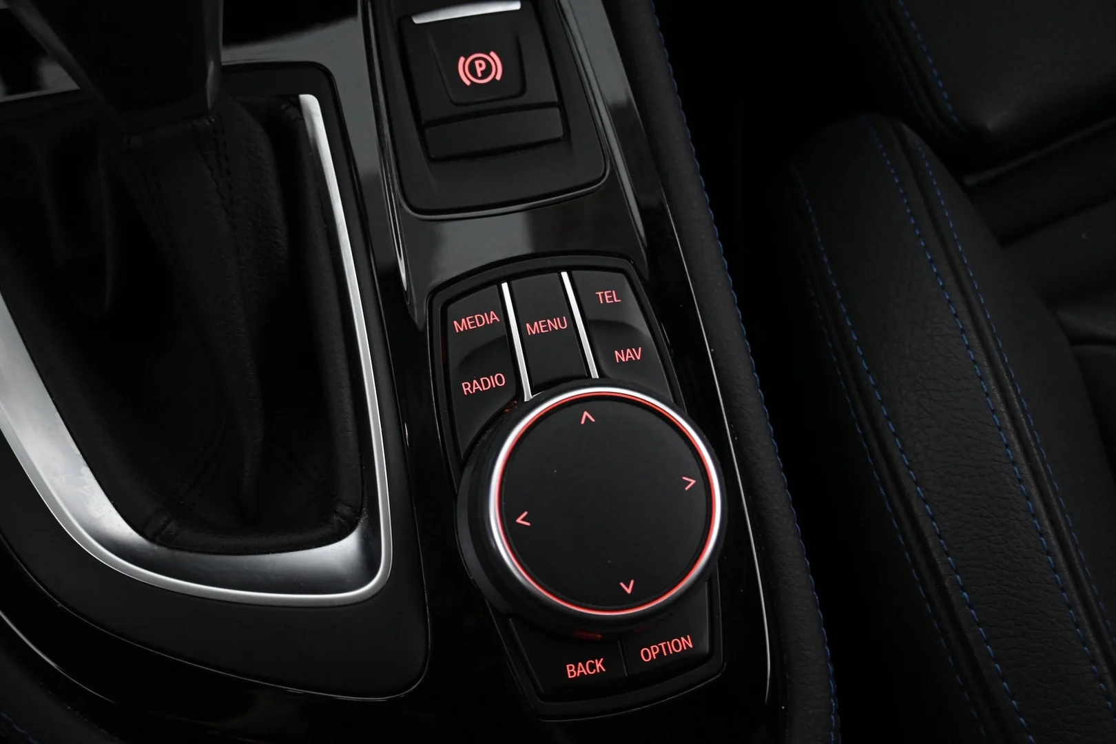 Car Image - H1YQmq74JDPdRqFPDcLr2