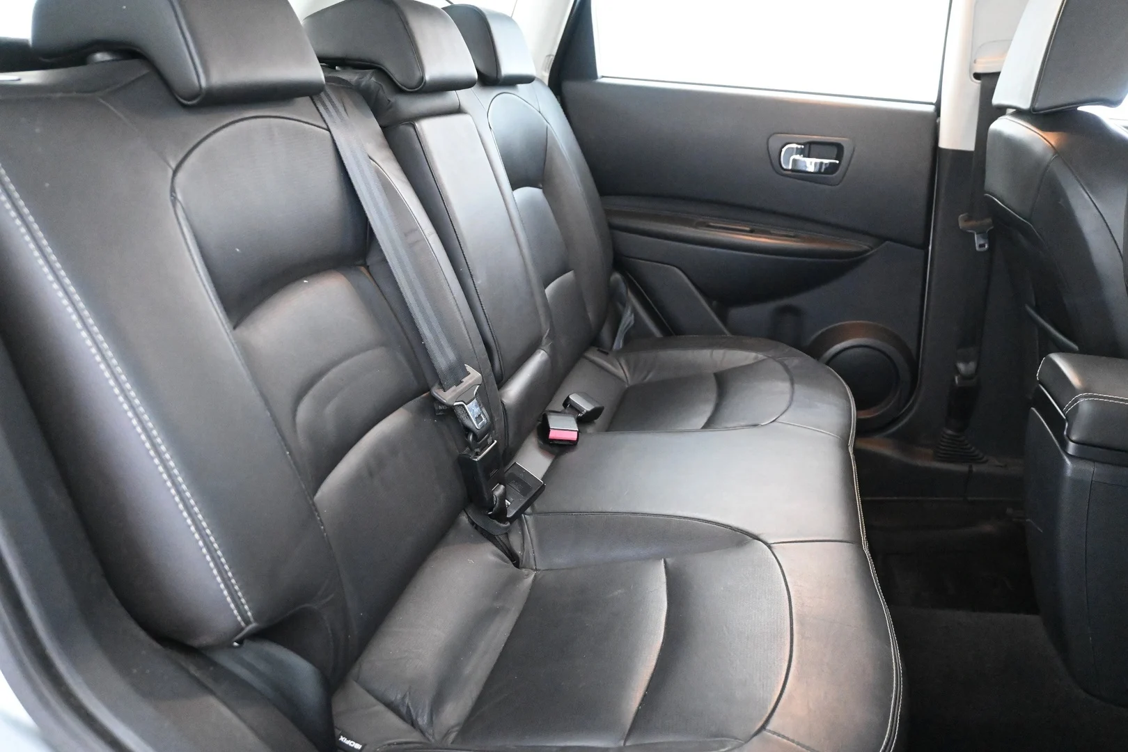 Car Image - 2Bsew2jqtqbWZfE7LiIGzj