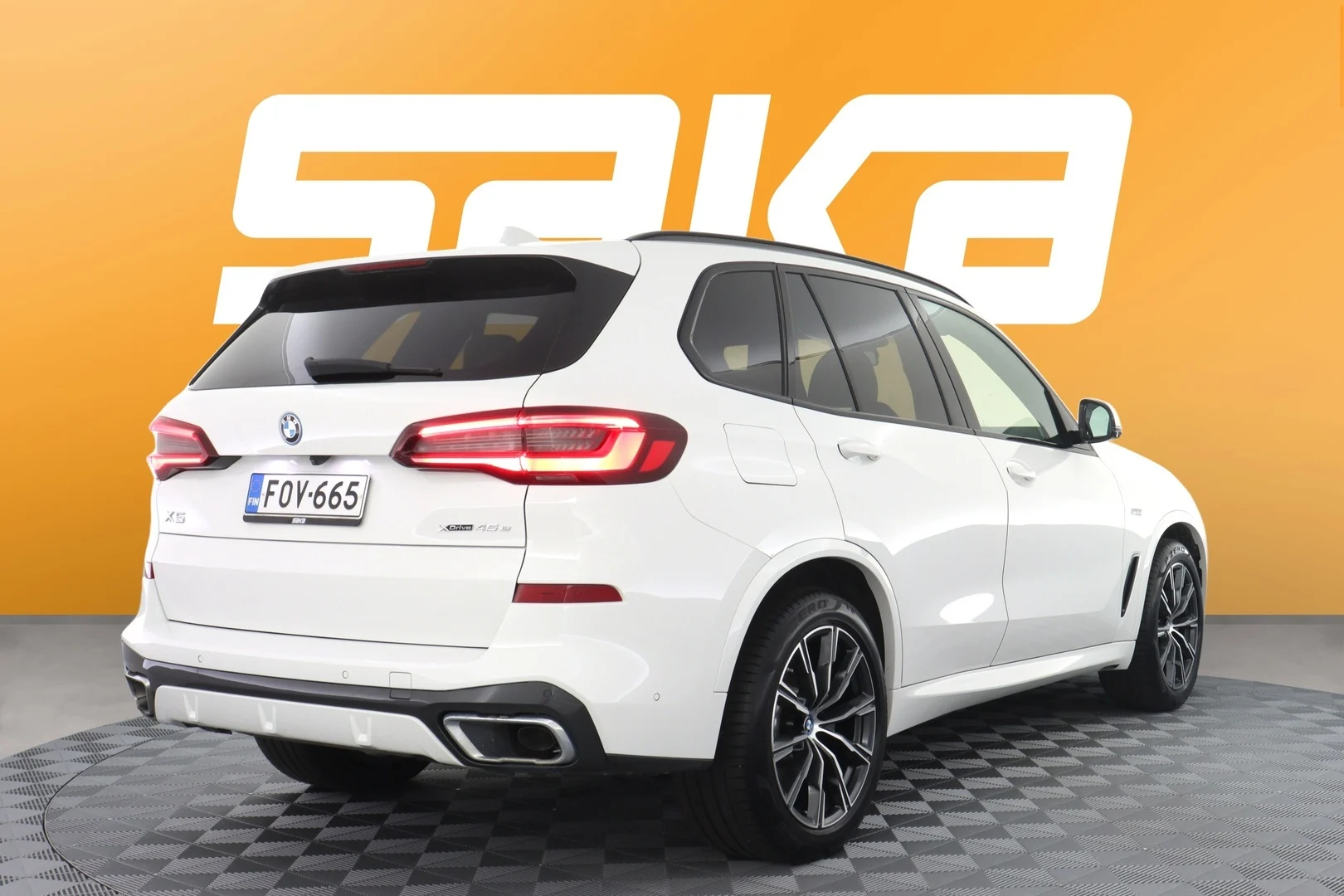 Car Image - qEmICUVNdOQ8vn1brGGqa