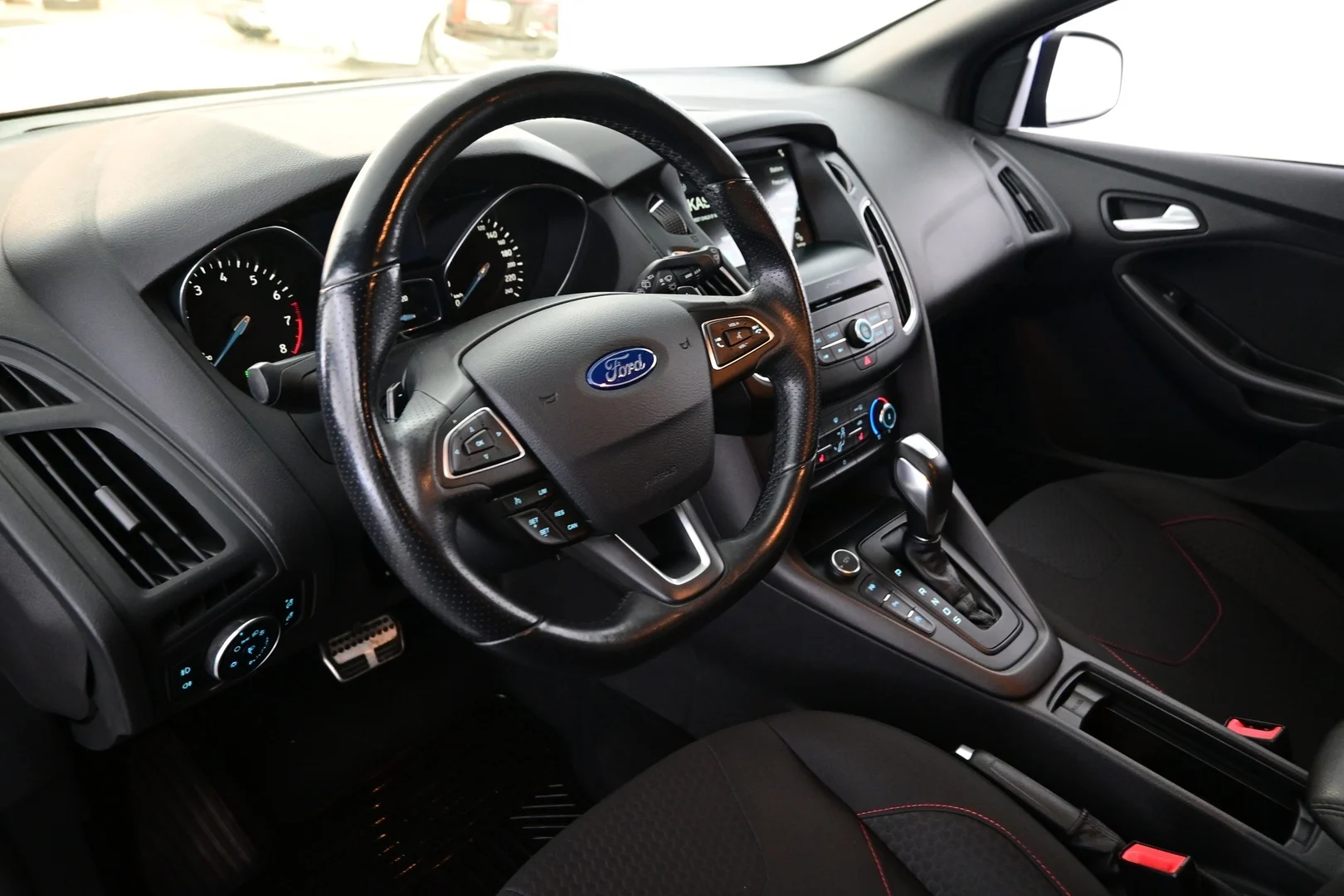 Car Image - bRpzHD8mF7hdK4bobG44l