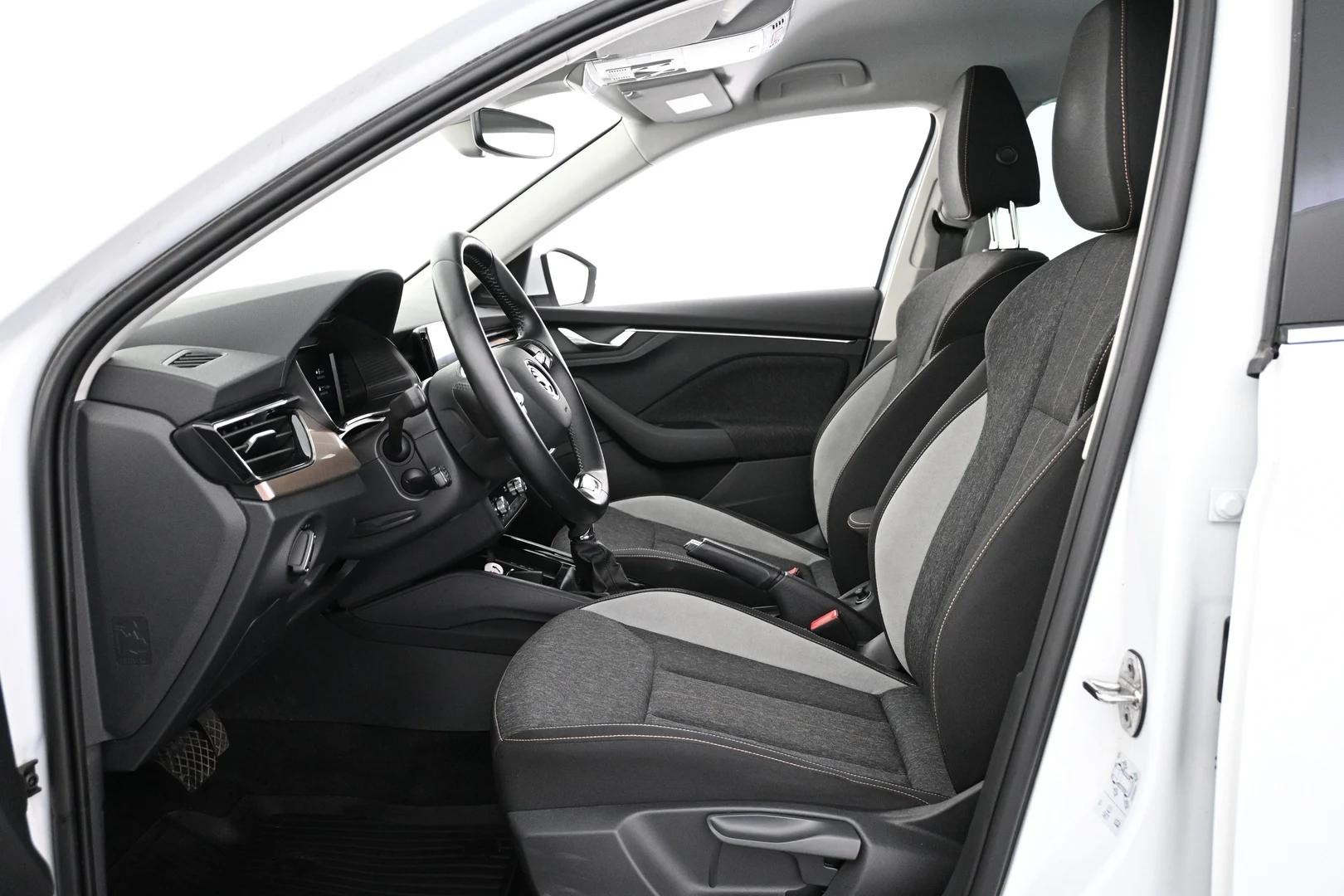 Car Image - 6XALRK9QNwwQRCgyroRArc