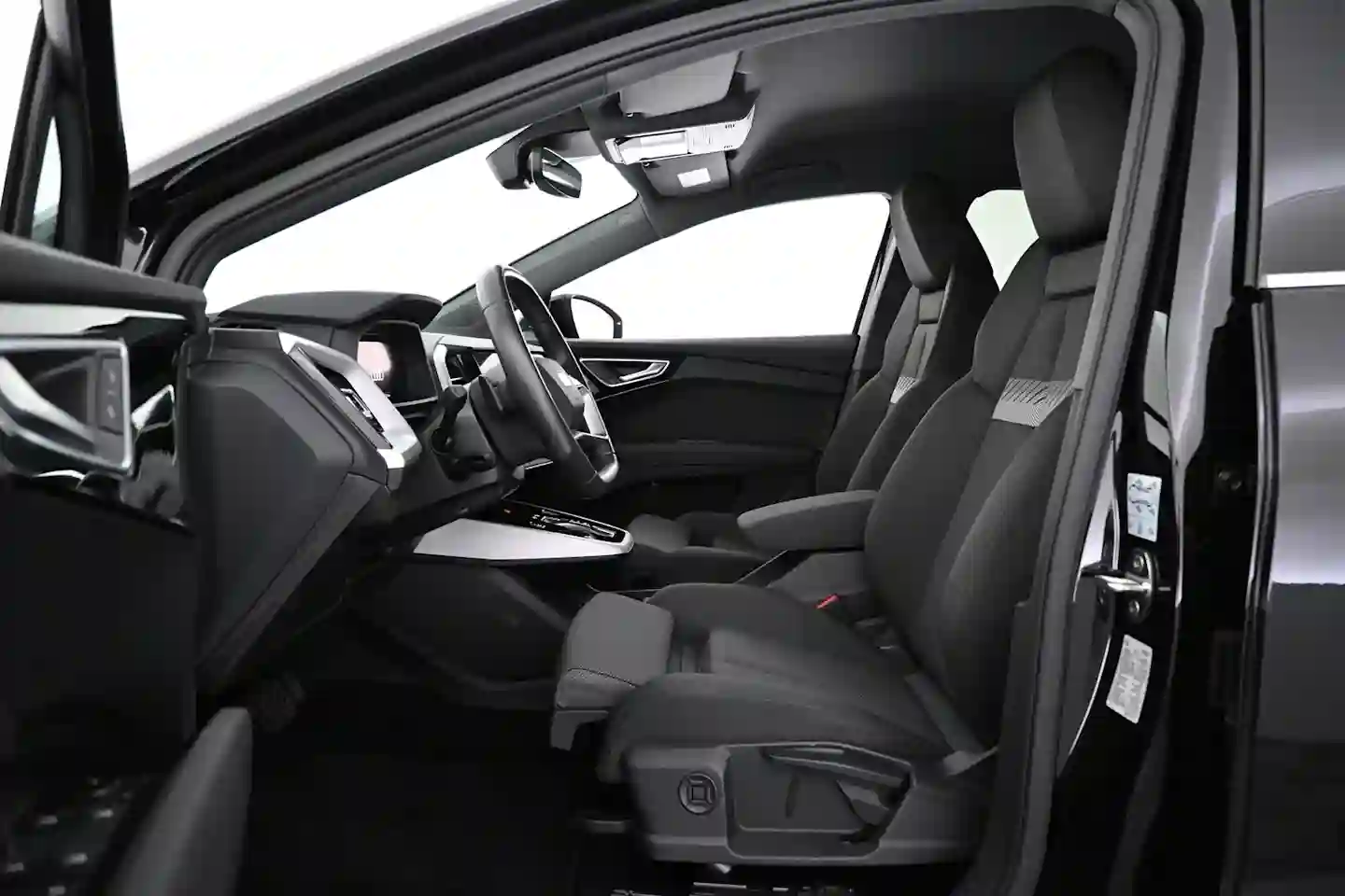 Car Image - 6MiWplxDs9qsCRSJSWO4o8
