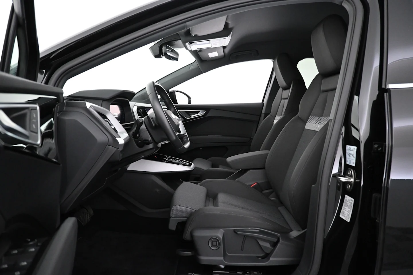 Car Image - 6MiWplxDs9qsCRSJSWO4o8