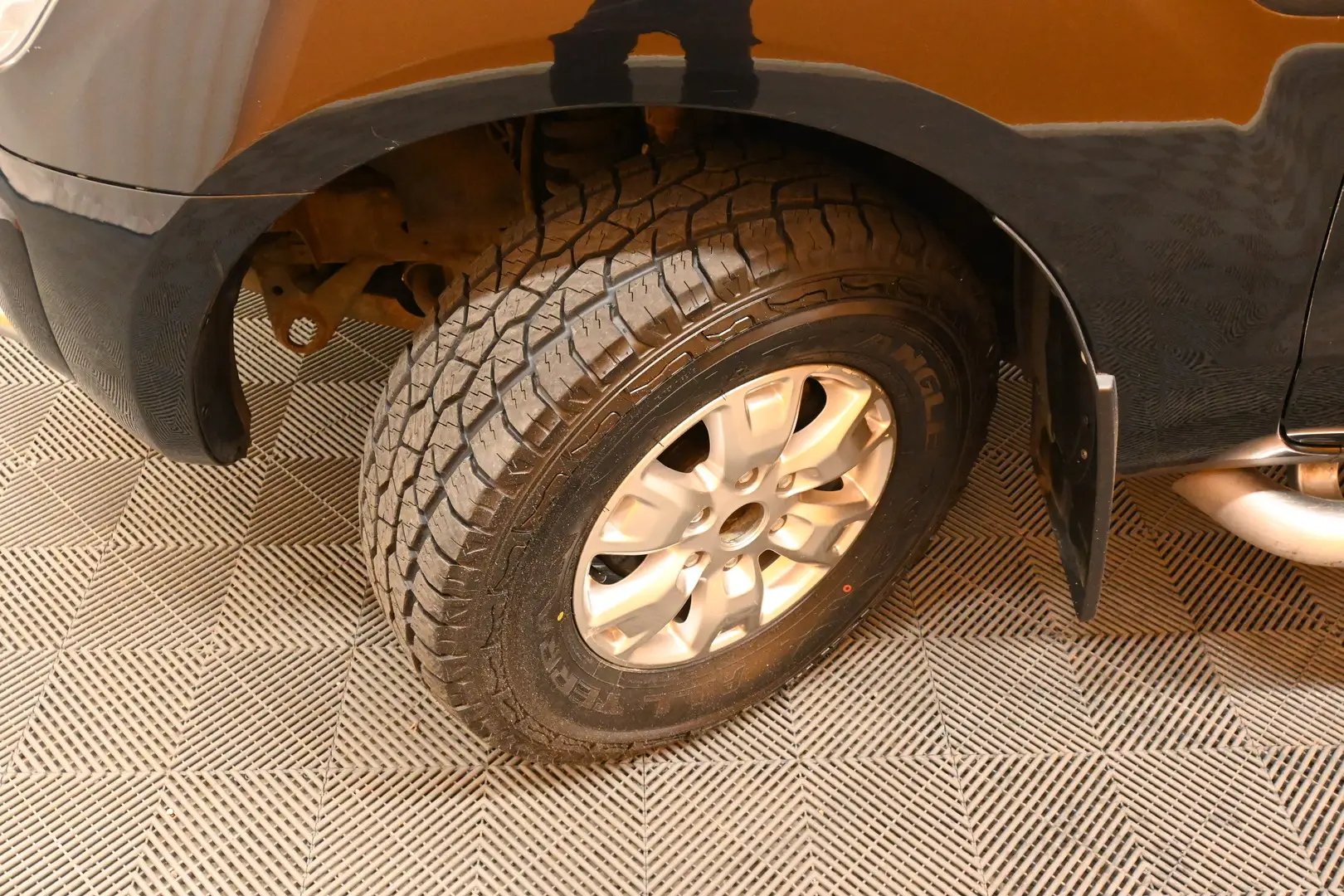 Car Image - 50e70M5s4neaslTHh06ga0