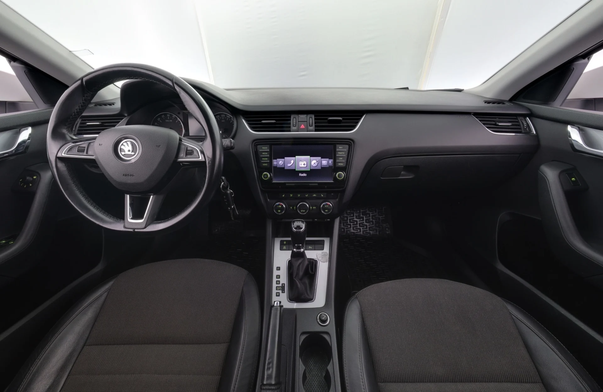 Car Image - 5MAbh9qPwFxQEQFQnXCrOO