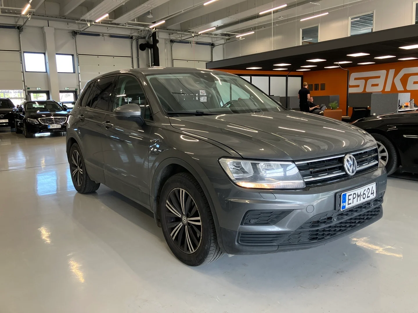 Car Image - UvOWLY2Xi58zpAFv37MbT