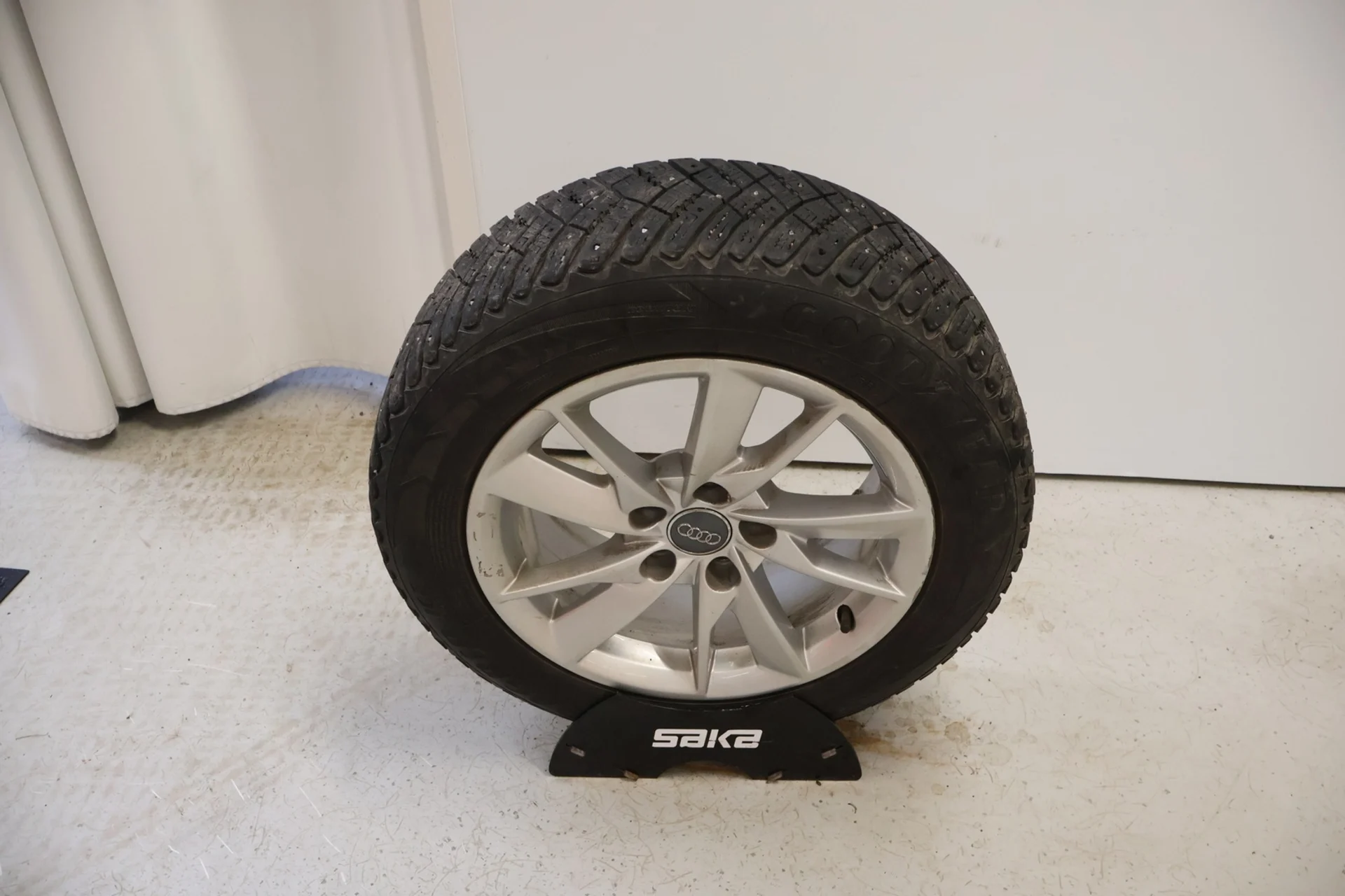 Car Image - ZFoNA7uoi1W0VLLggmUvd