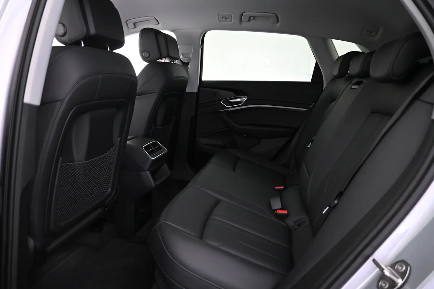 Car Image - 73ulYb4ESSIG8YWBVABvop