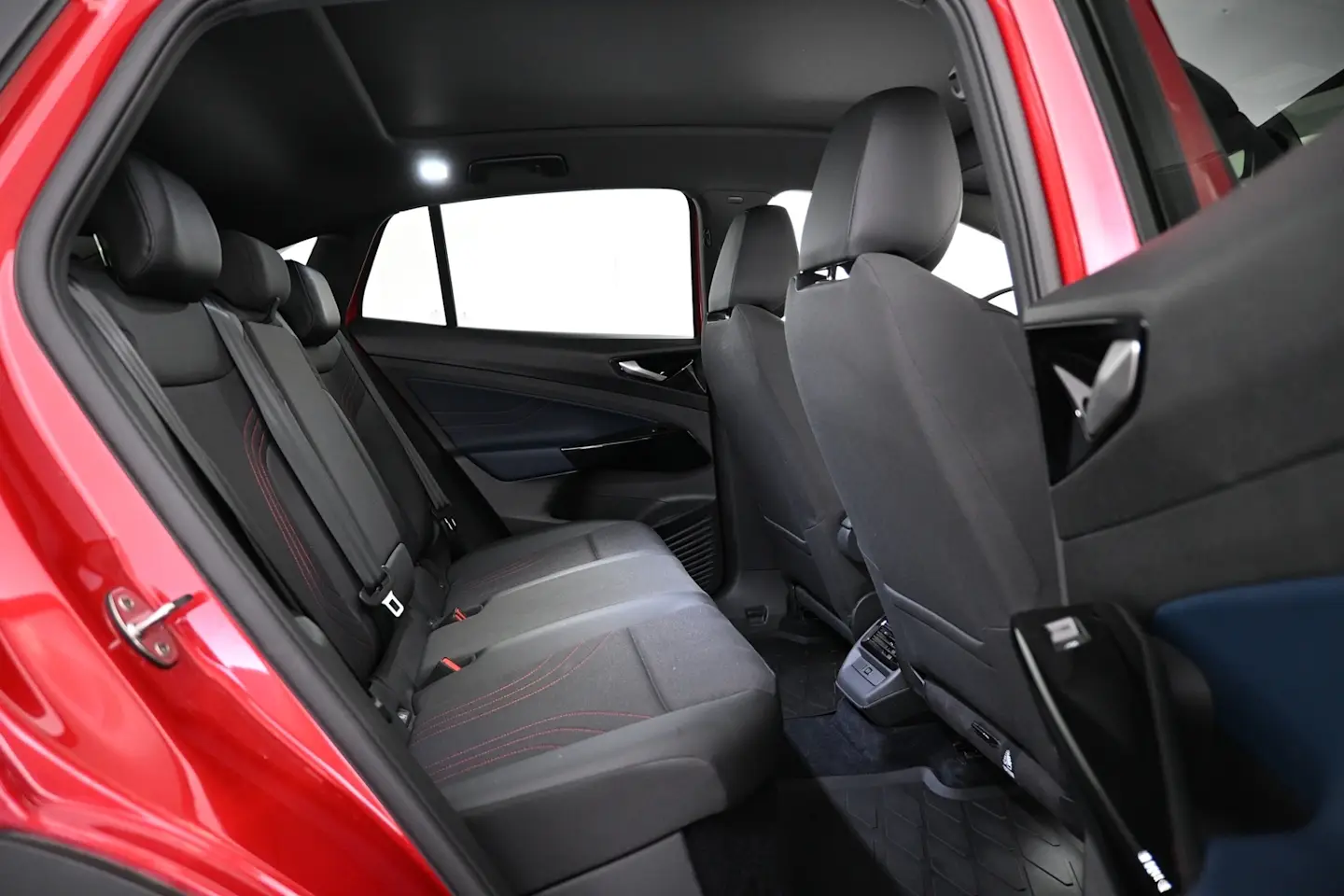 Car Image - 26Mp4VIJJ4kS6IaneFP3xb