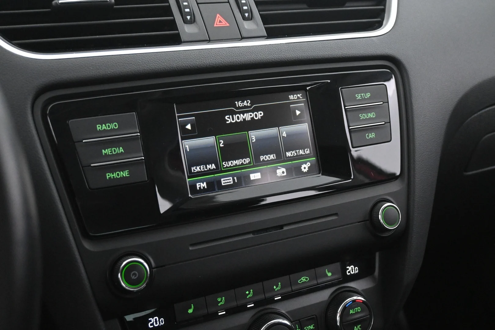 Car Image - 4But6q5vdHrxx0dqfQvisu