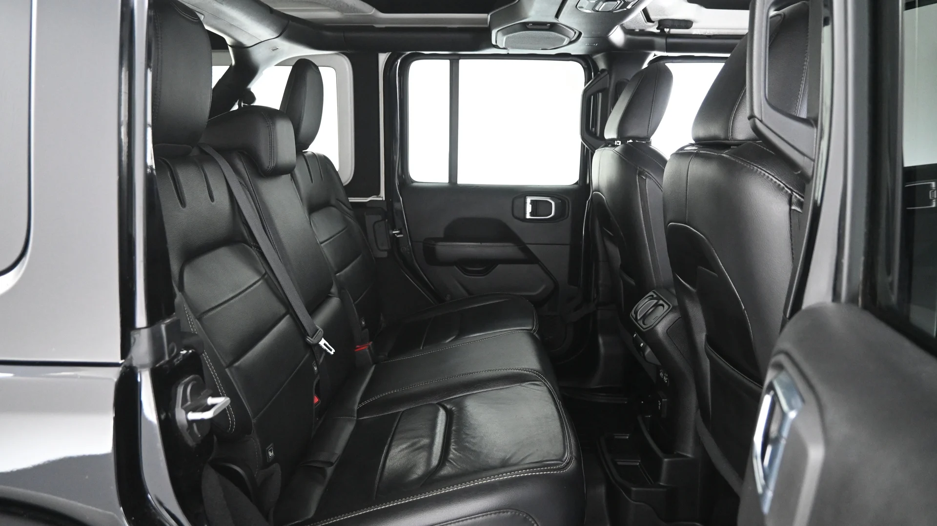 Car Image - 1ztHlB1r8Y1Filt1qtiBnD