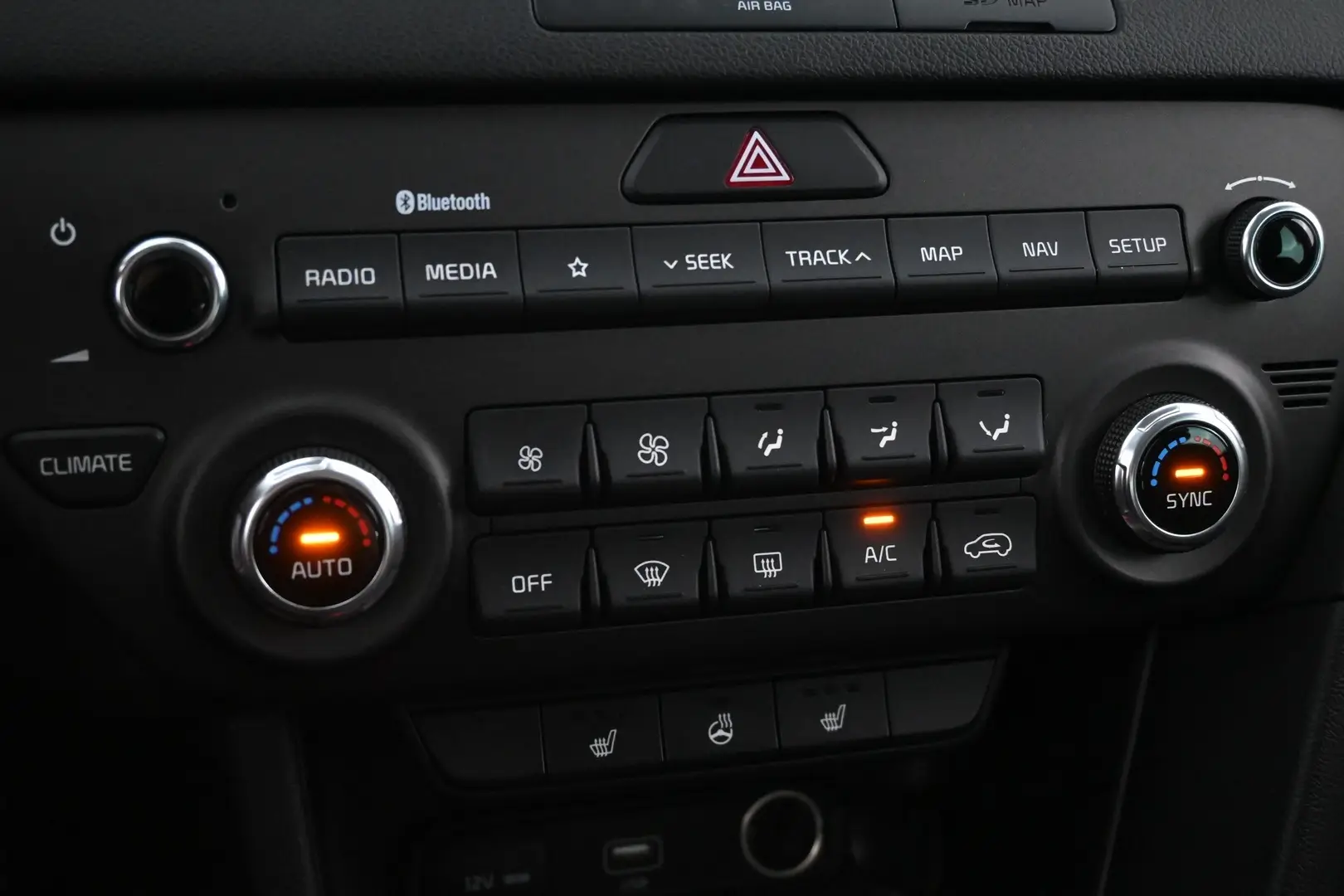 Car Image - 1LZdJTPX2oReWrXpjeiezG