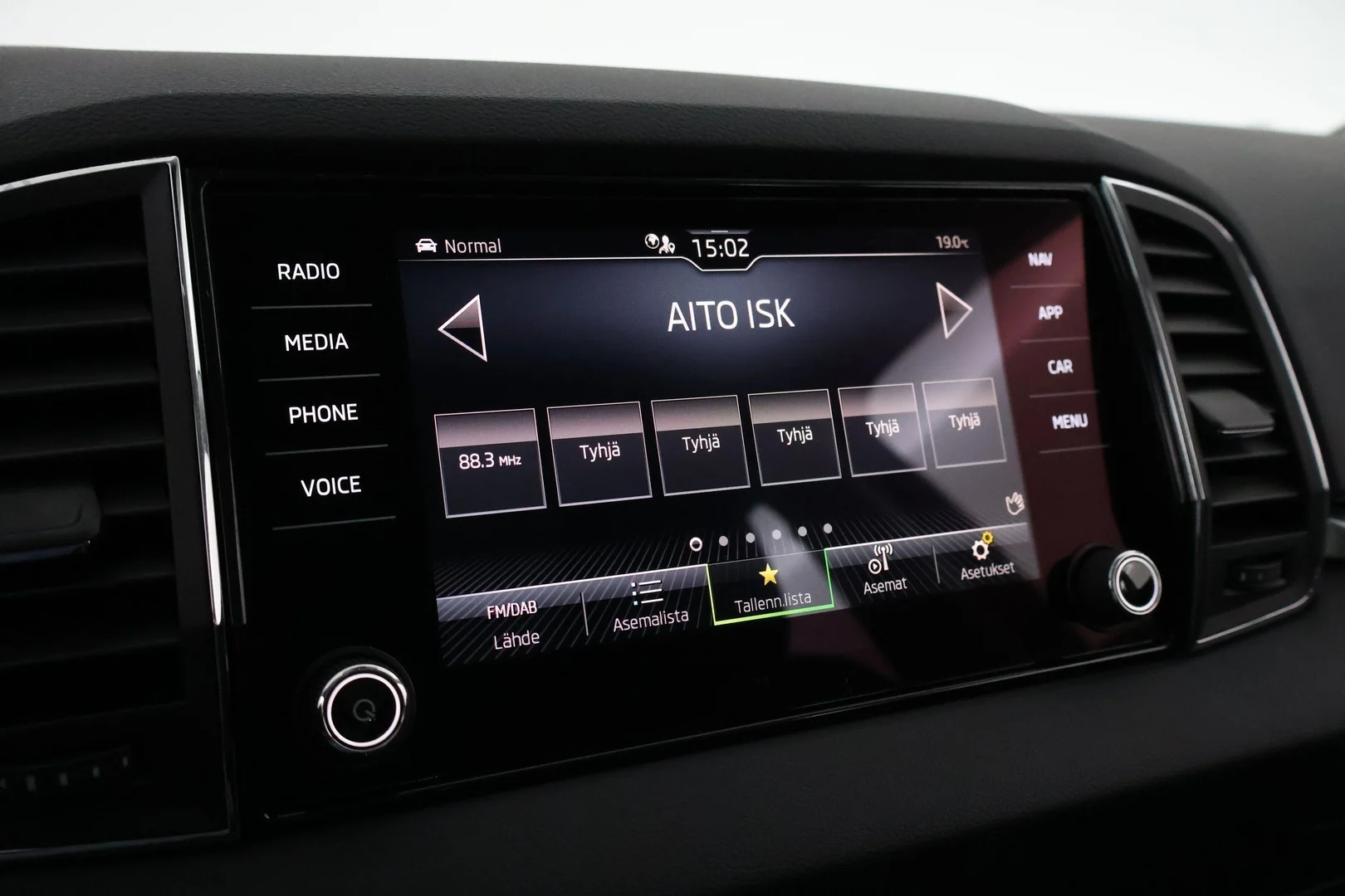 Car Image - 4Go0dQAwKBAvxrYWFR1efm