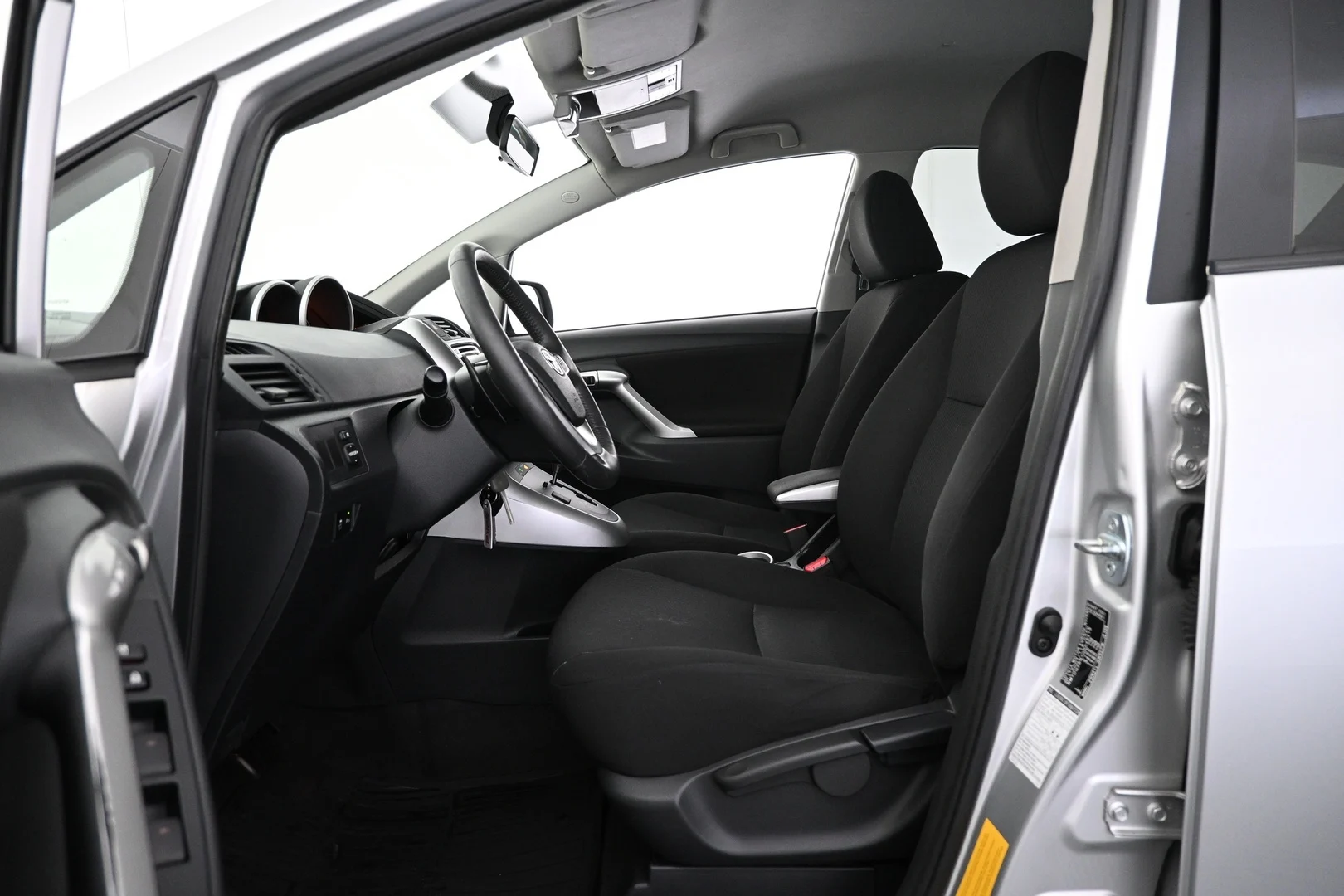 Car Image - 6LhlB0WEuRpOdPGZsGxHa0