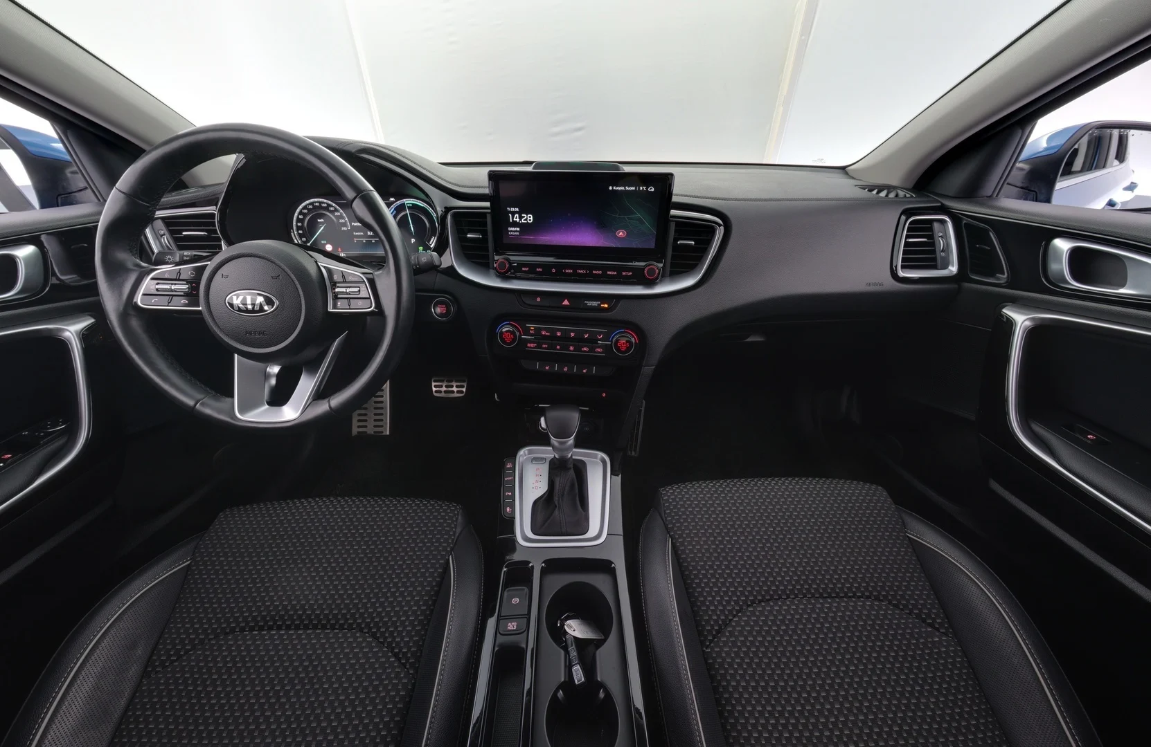 Car Image - U2gKJUE4lW1JMDUw0ydKS