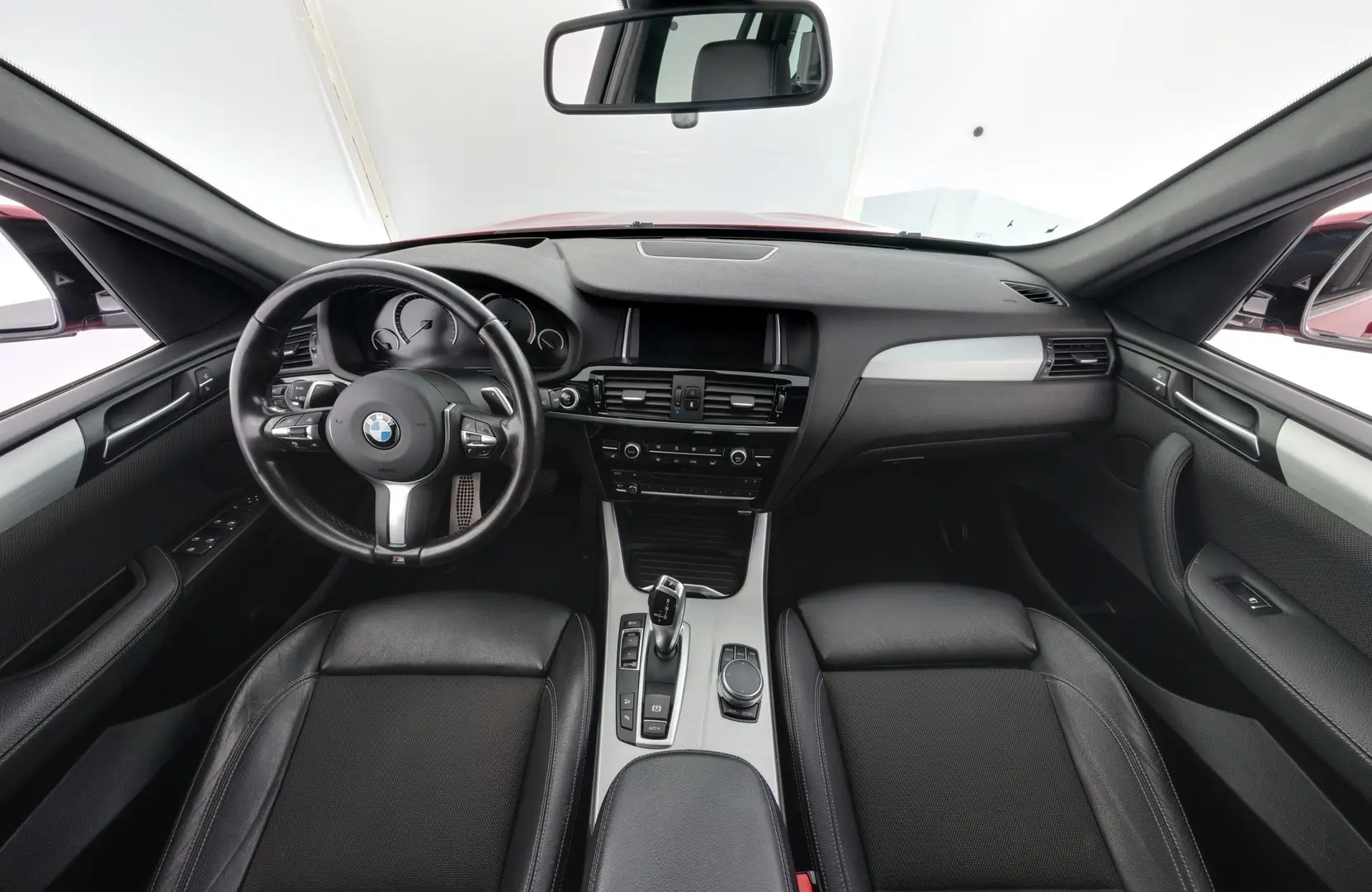 Car Image - 282M168WjXPBugtrfoDjb5