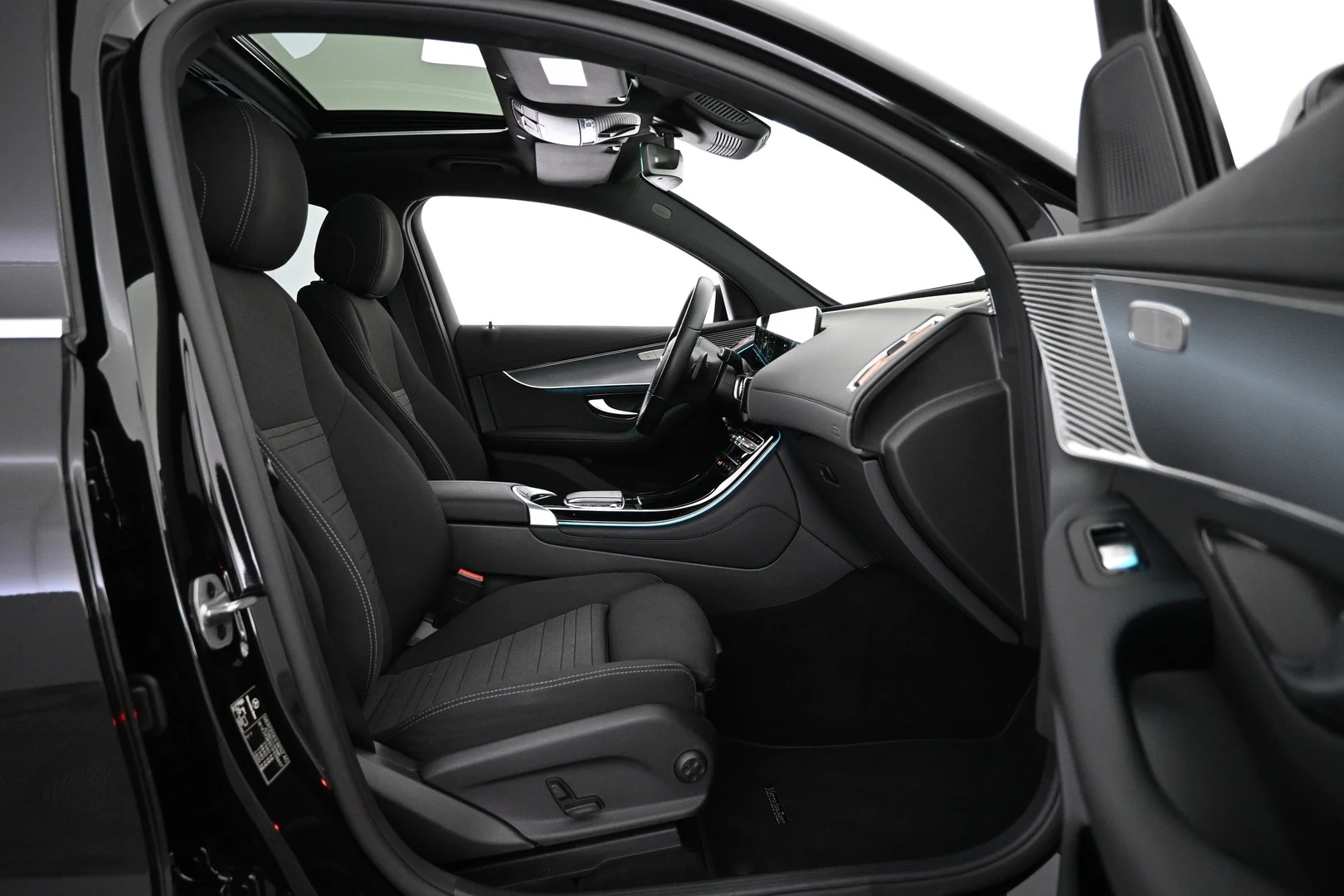 Car Image - 6N3UCpzQ91cmM7sUfzbaw1
