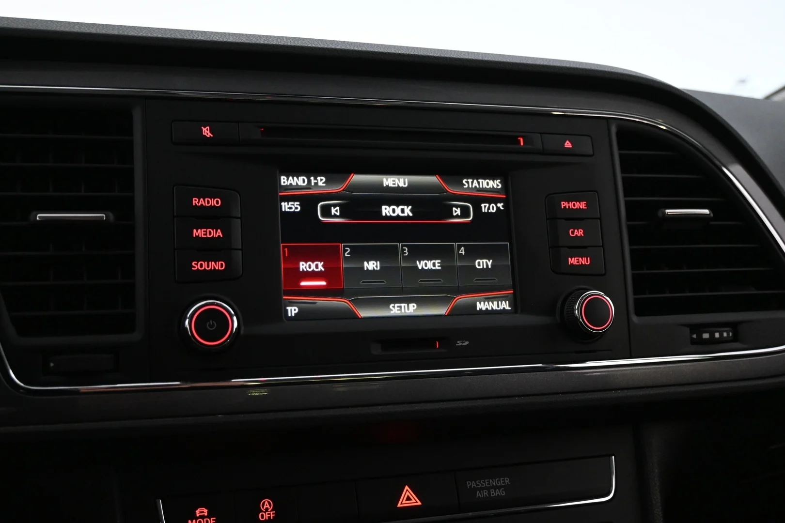 Car Image - 1qrsiY0tzcSMVQoyHjg4cR
